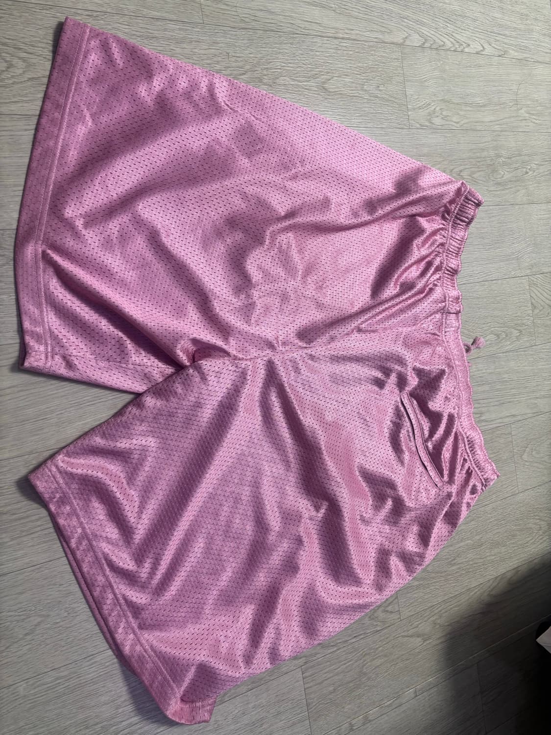 슈프림 슬랩 샷 메쉬 쇼츠 핑크 - 23SS 상품이미지3