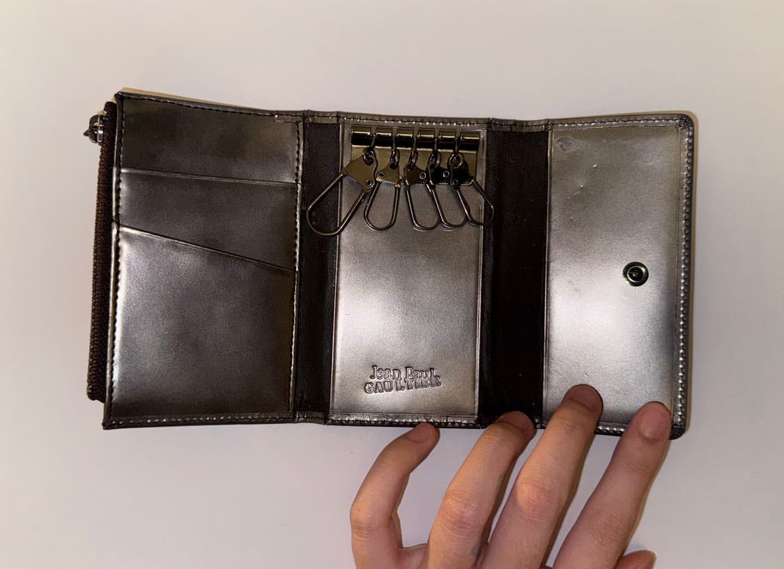 장폴고티에 뉴로즈 키케이스 지갑 상품이미지3