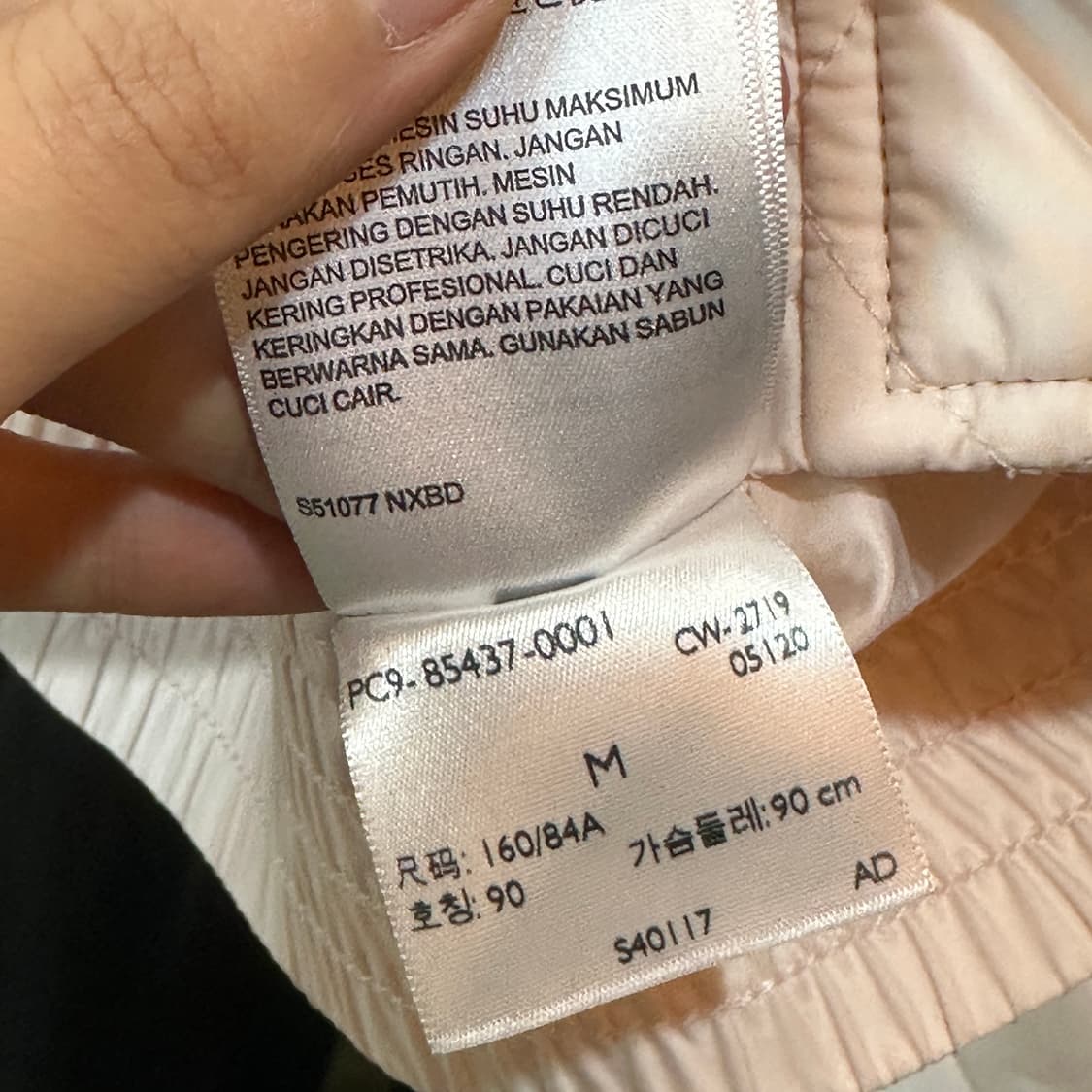 리바이스 핑크 퀄팅 경량 패딩 자켓 상품이미지5