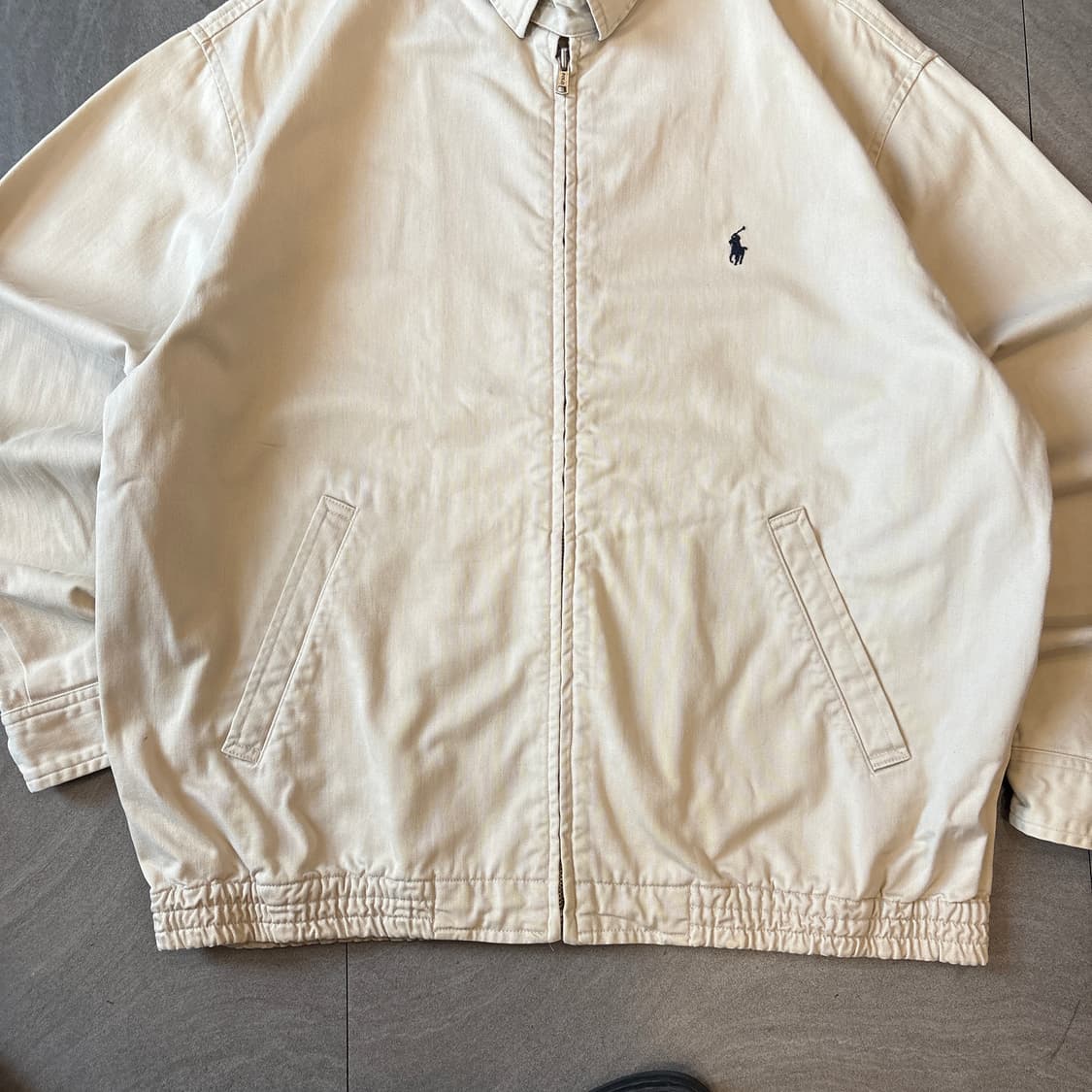 폴로 국내 두산 연 베이지 스윙톱 자켓 상품이미지4