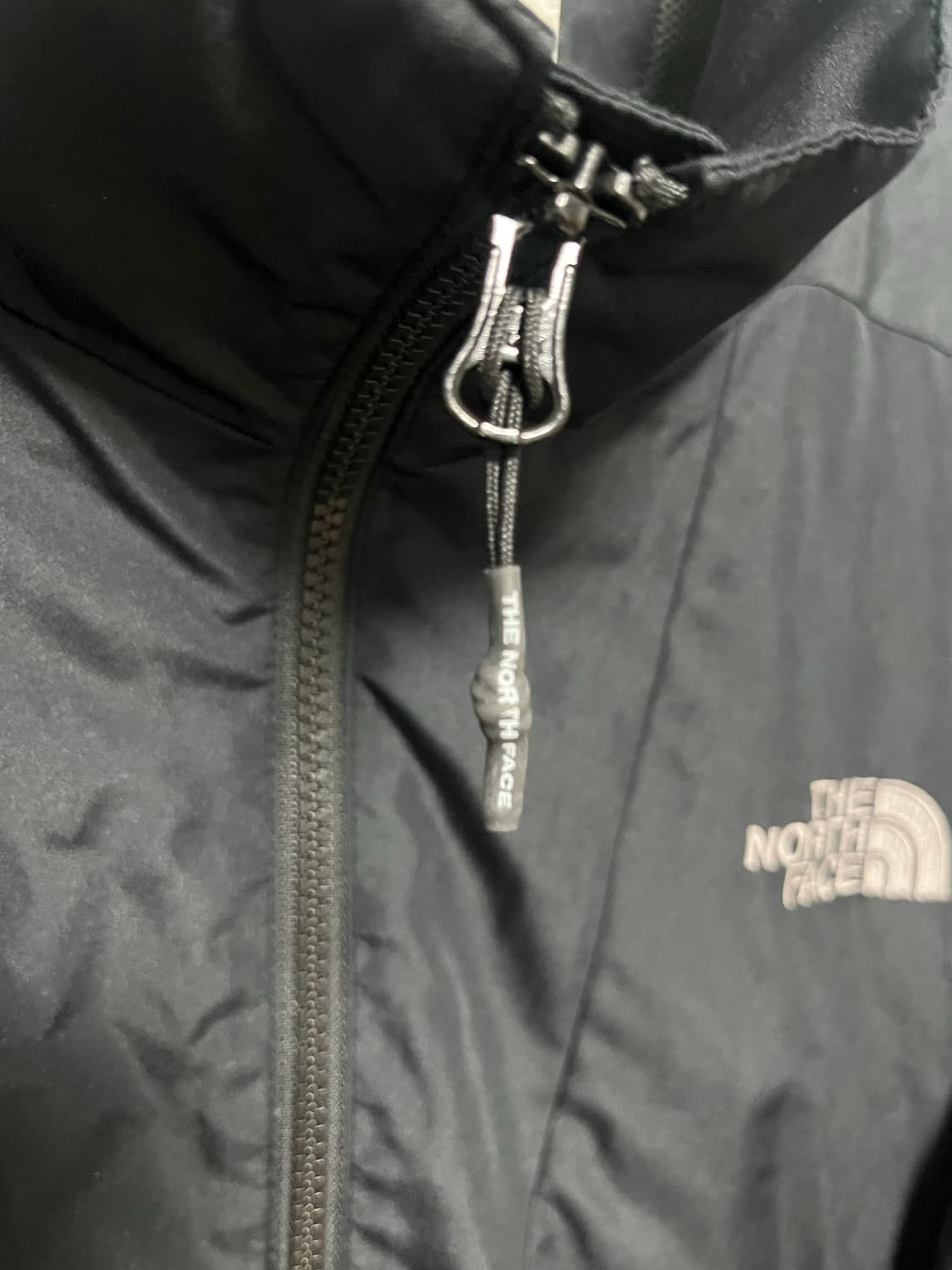 노스페이스 블랙 바람막이 상품이미지3