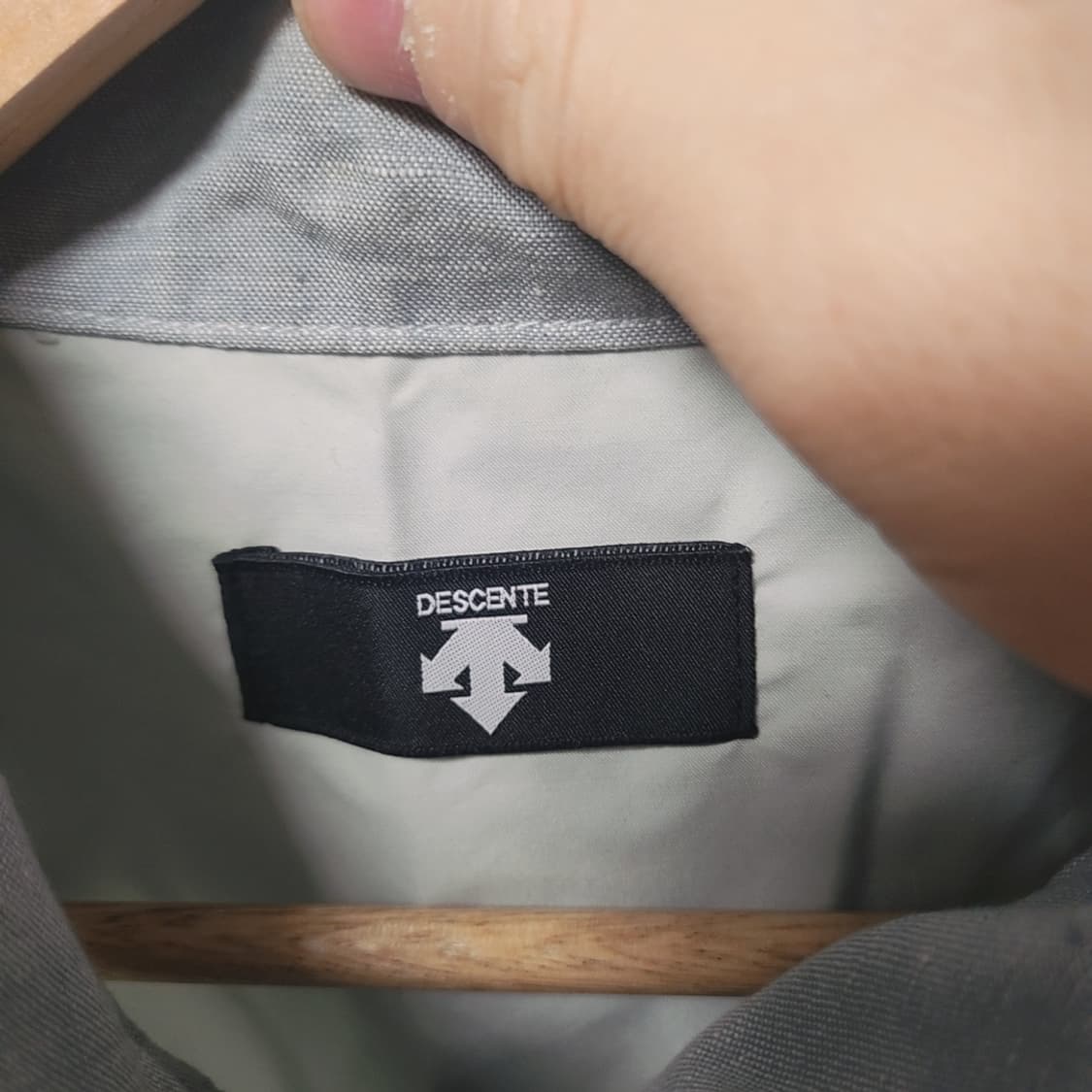 [105] 데상트 바람막이 자켓 상품이미지3