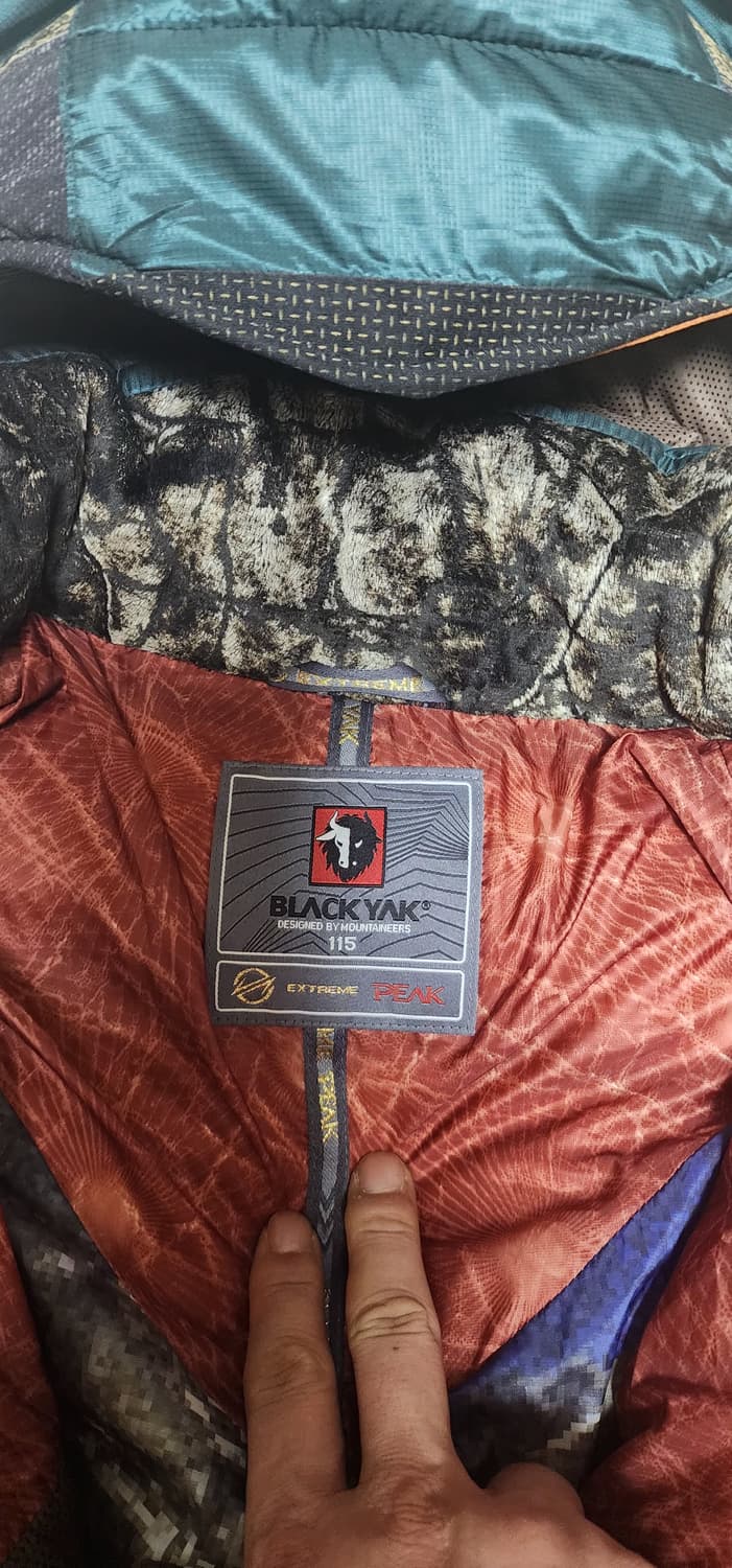 블랙야크 대장 프리미엄구스다운 패딩점퍼115 실측110새급 상품이미지6