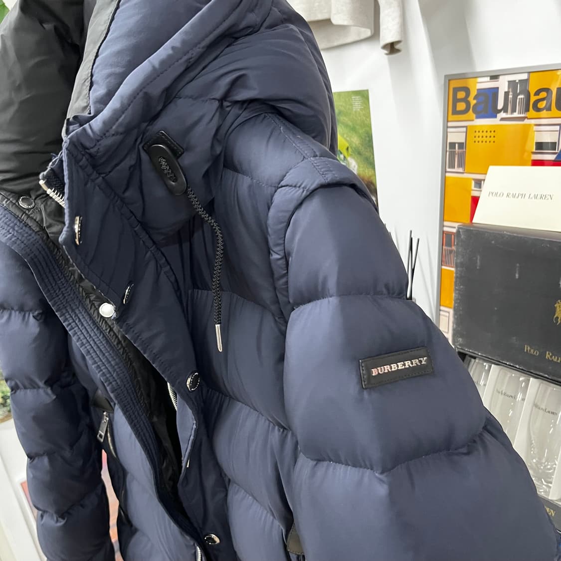 버버리 하틀리 2in1 구스다운 패딩점퍼 M 상품이미지3