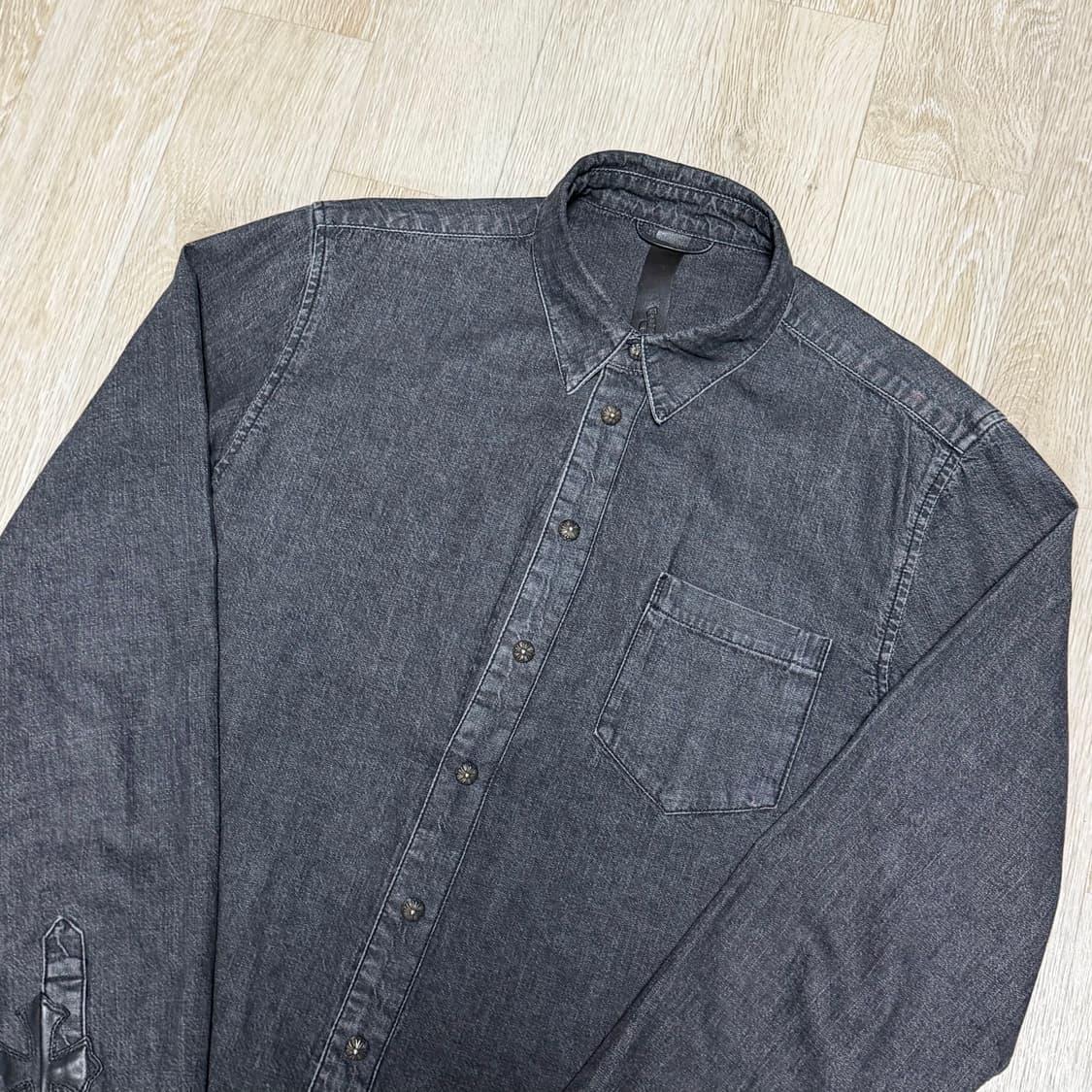 [L/새상품급] 크롬하츠 레더패치 데님 셔츠 자켓 상품이미지2