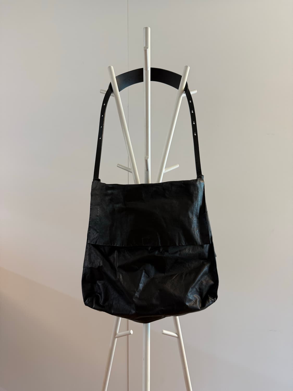 레더 크로스바디 백 상품이미지1