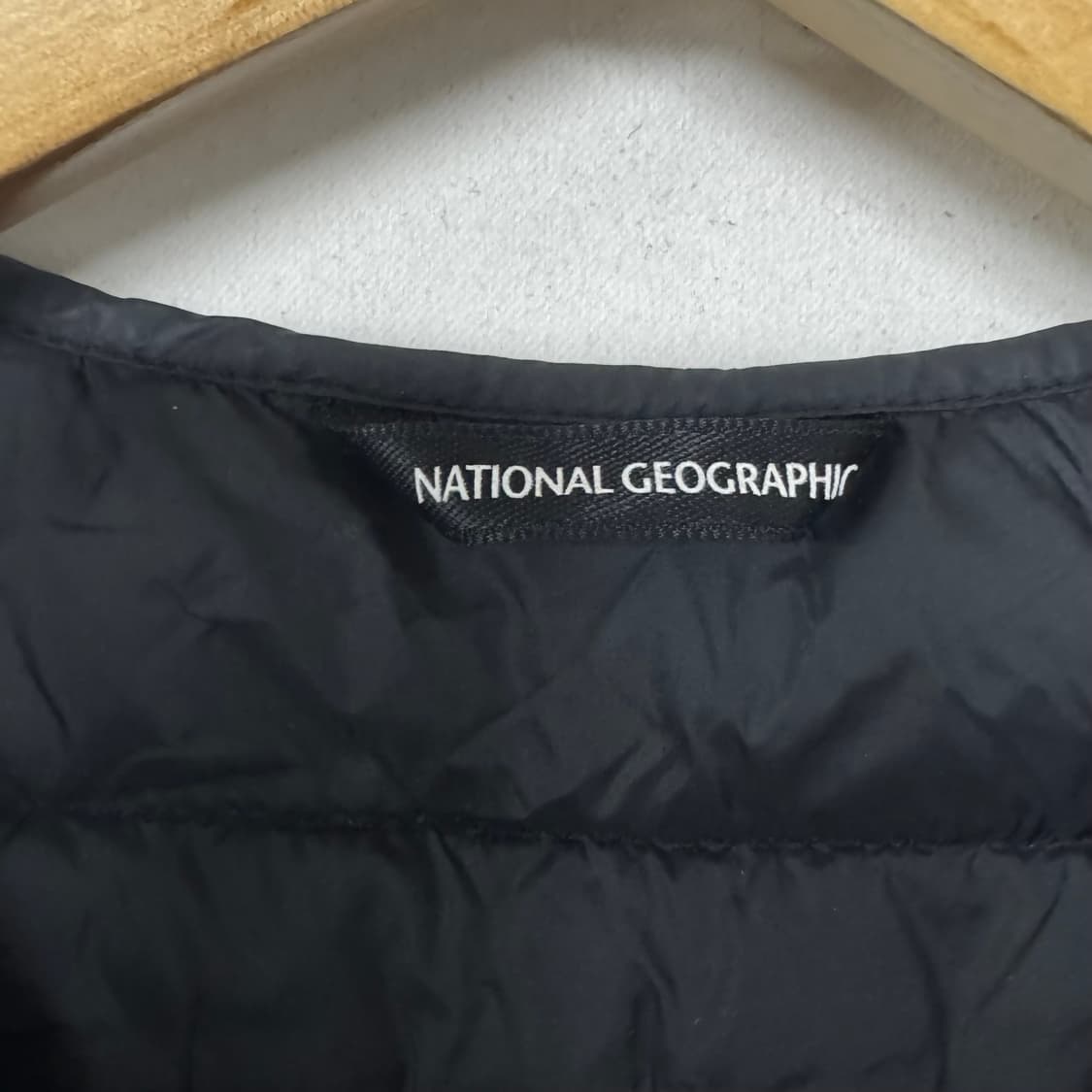 네셔널지오그래픽 경량 패딩조끼 상품이미지3