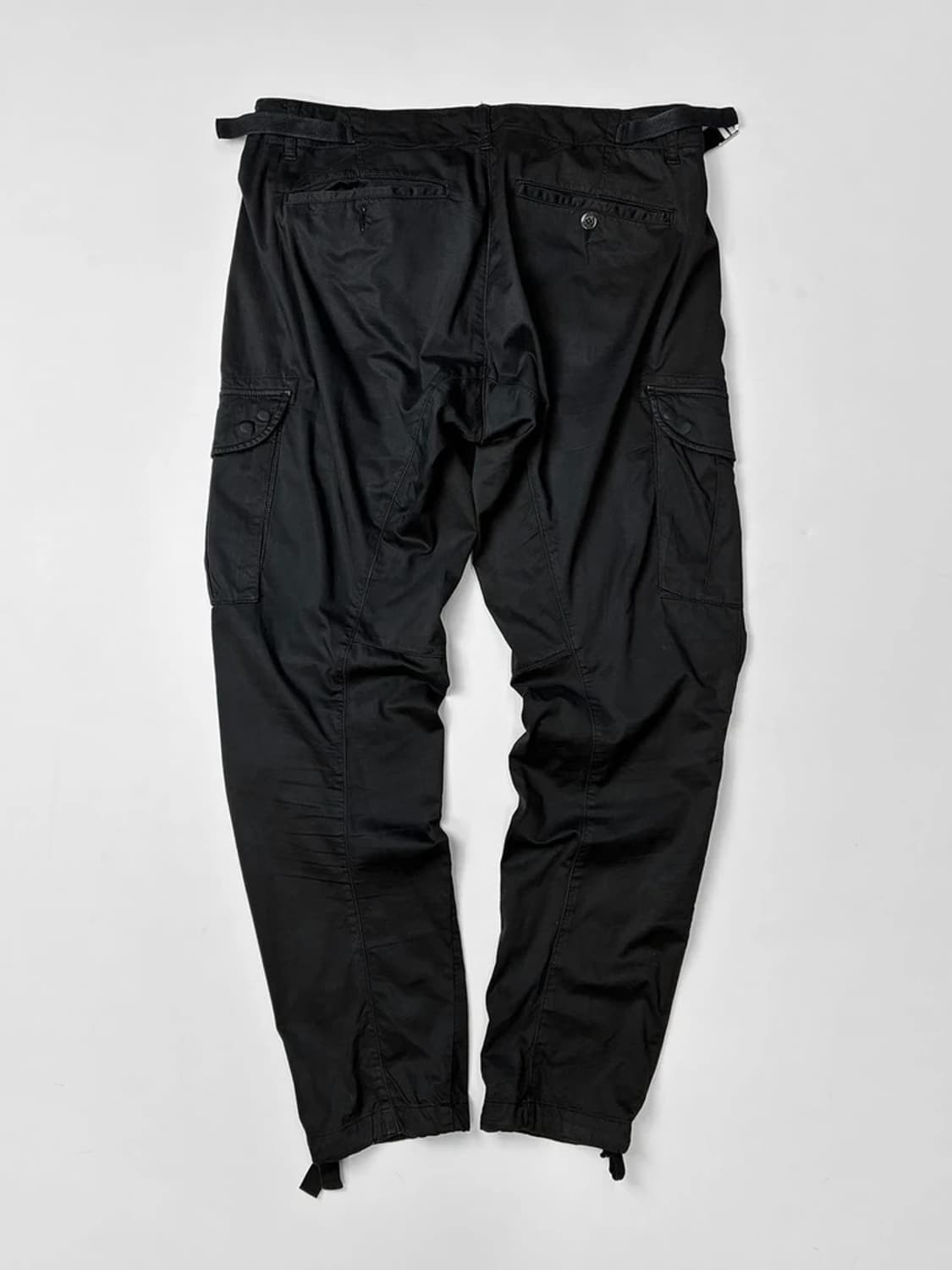 CP 컴퍼니의 스트레치 새틴 렌즈 카고 팬츠 PN5373 상품이미지5