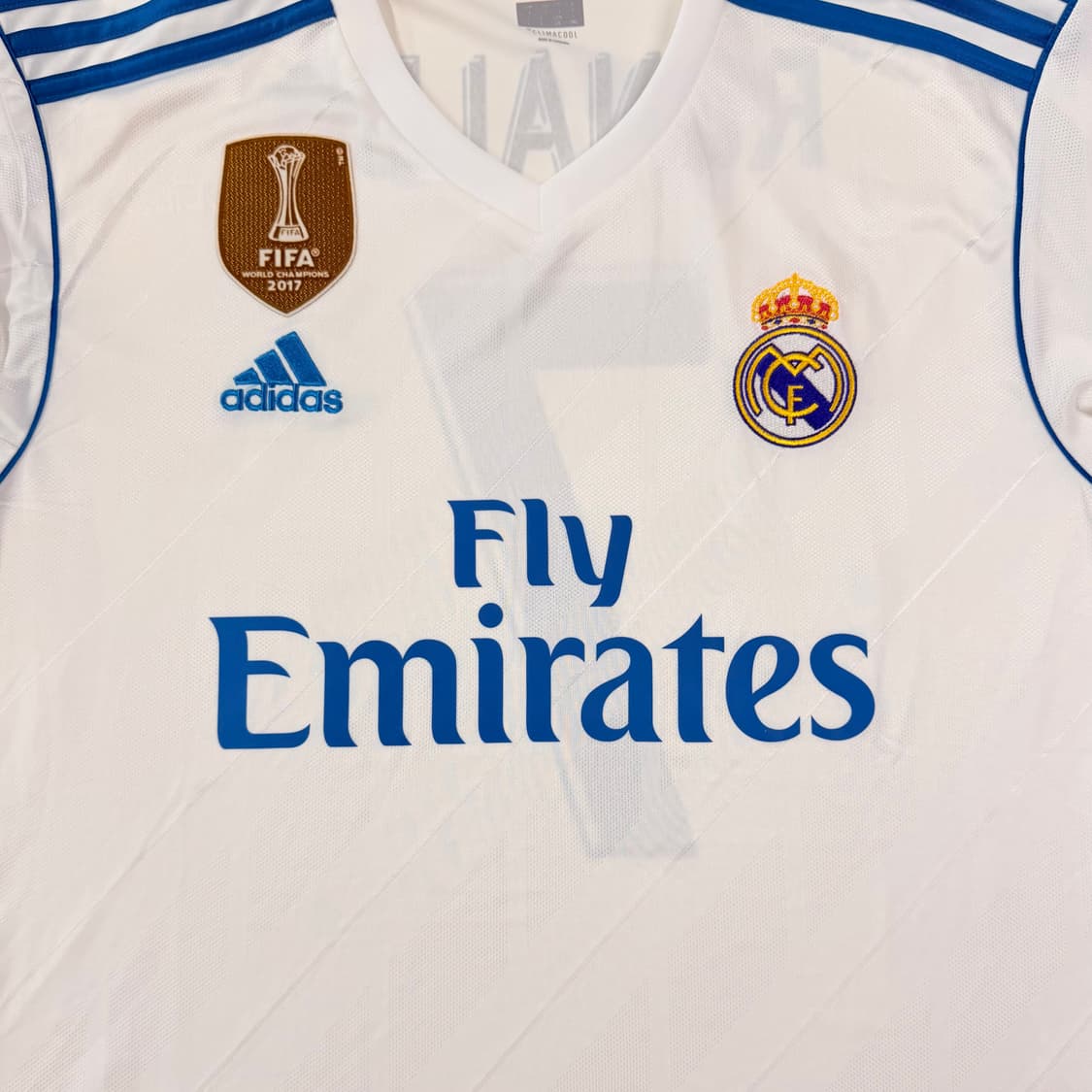 17-18 레알마드리드 홈 호날두 유니폼 상품이미지7