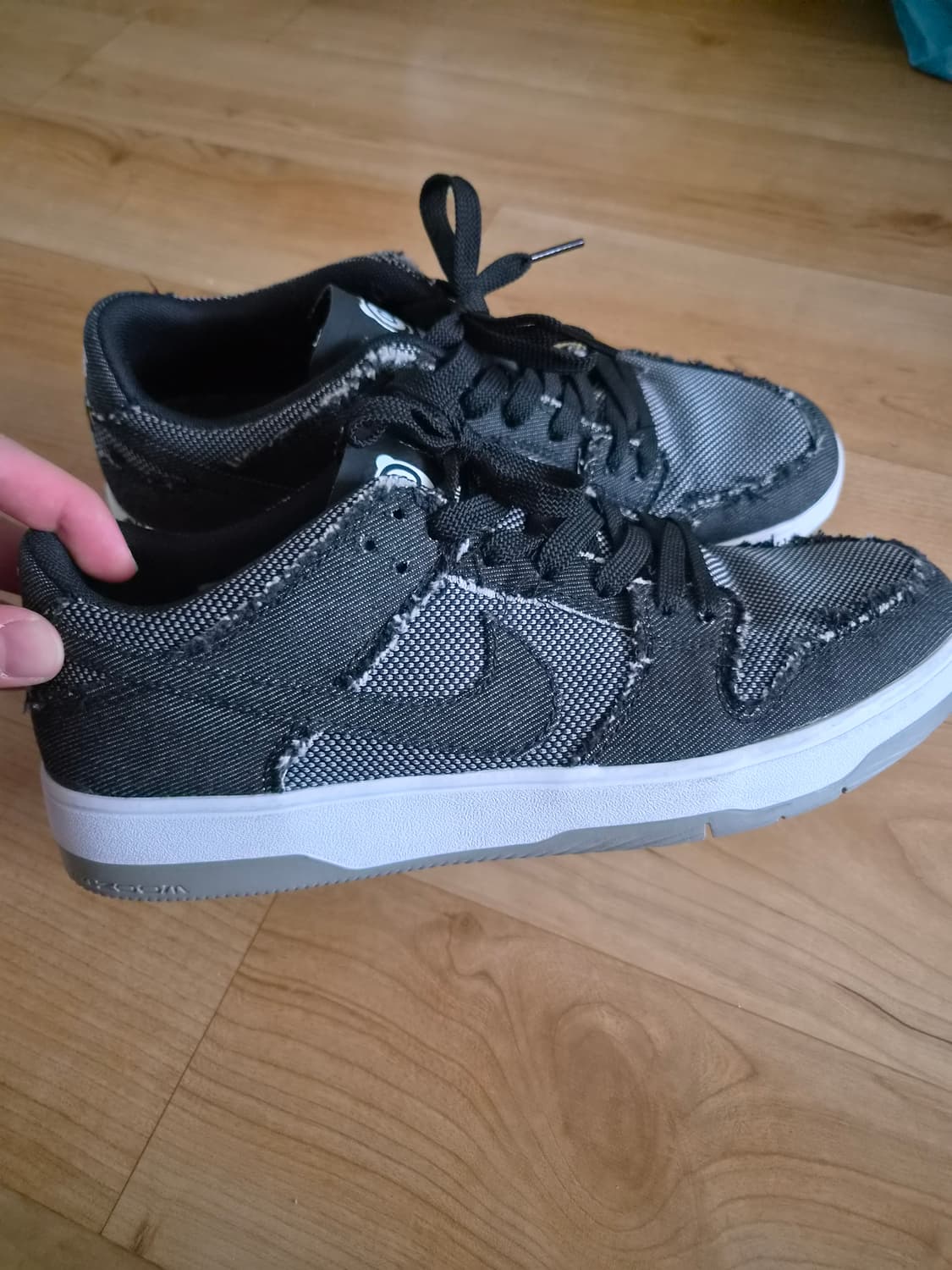 나이키 메디콤토이 덩크 로우 베어브릭 상품이미지2