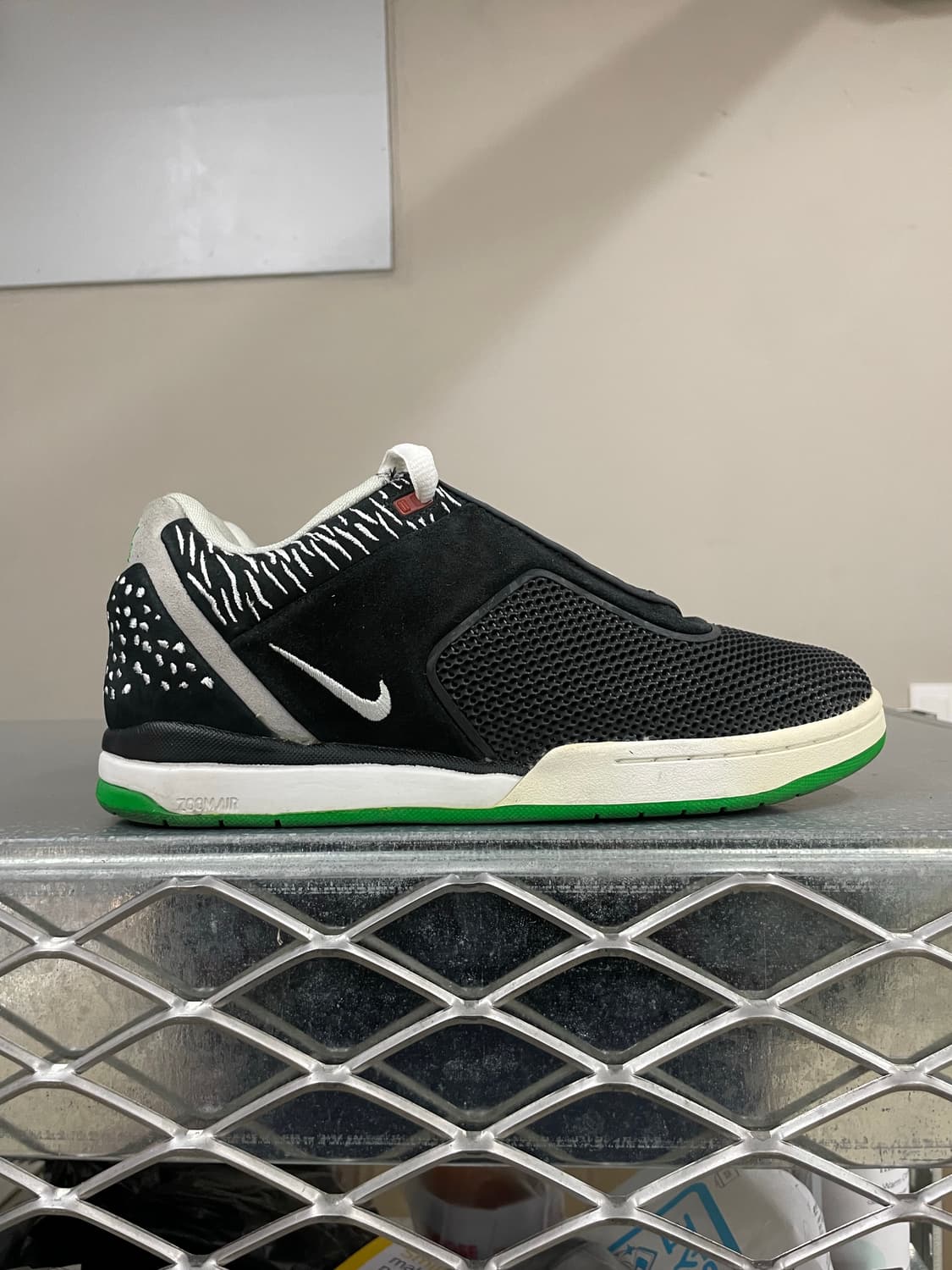 나이키 SB 줌 트레 블랙 리프 그린 250 상품이미지4