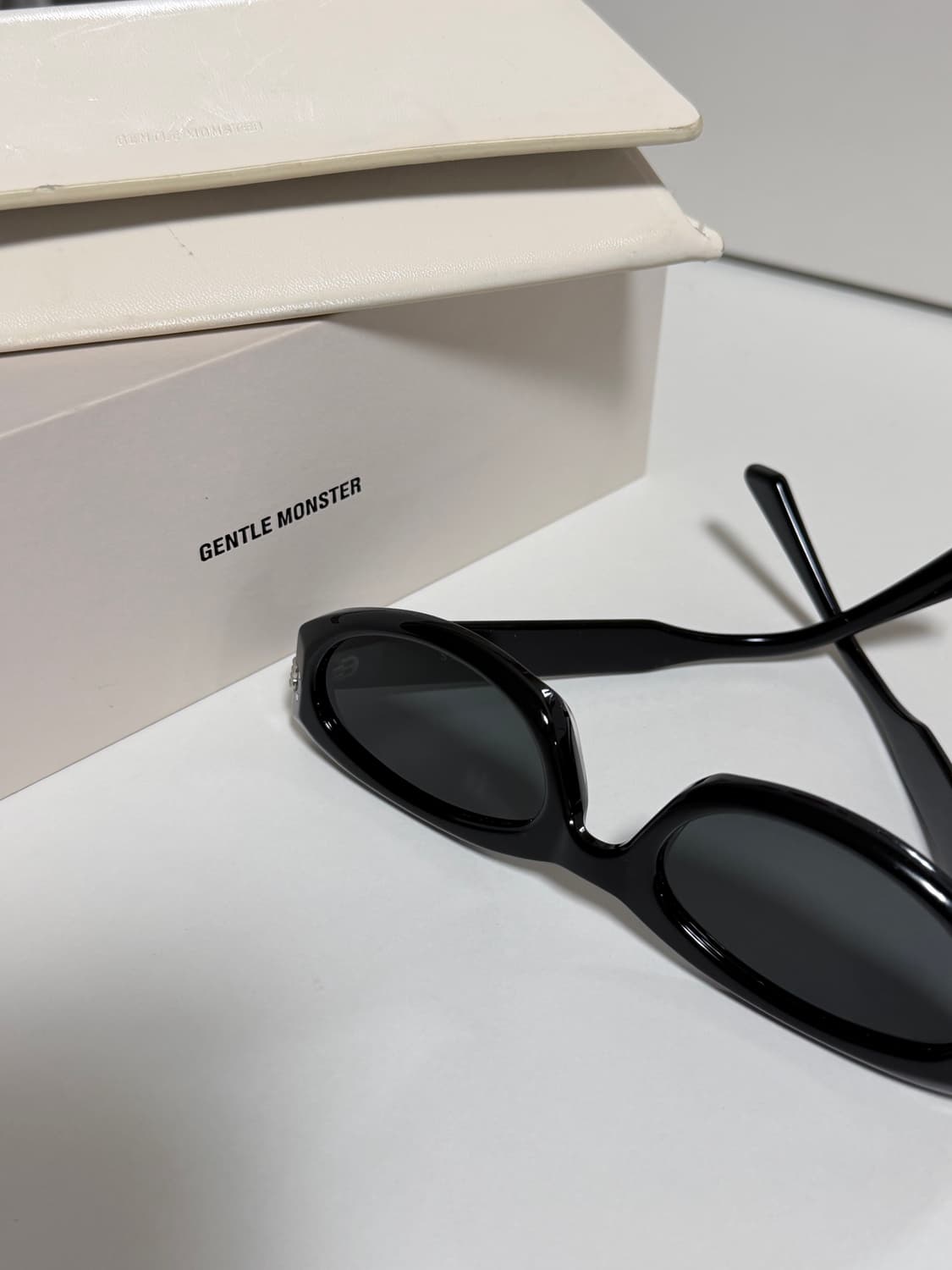 젠틀몬스터 mass  상품이미지3