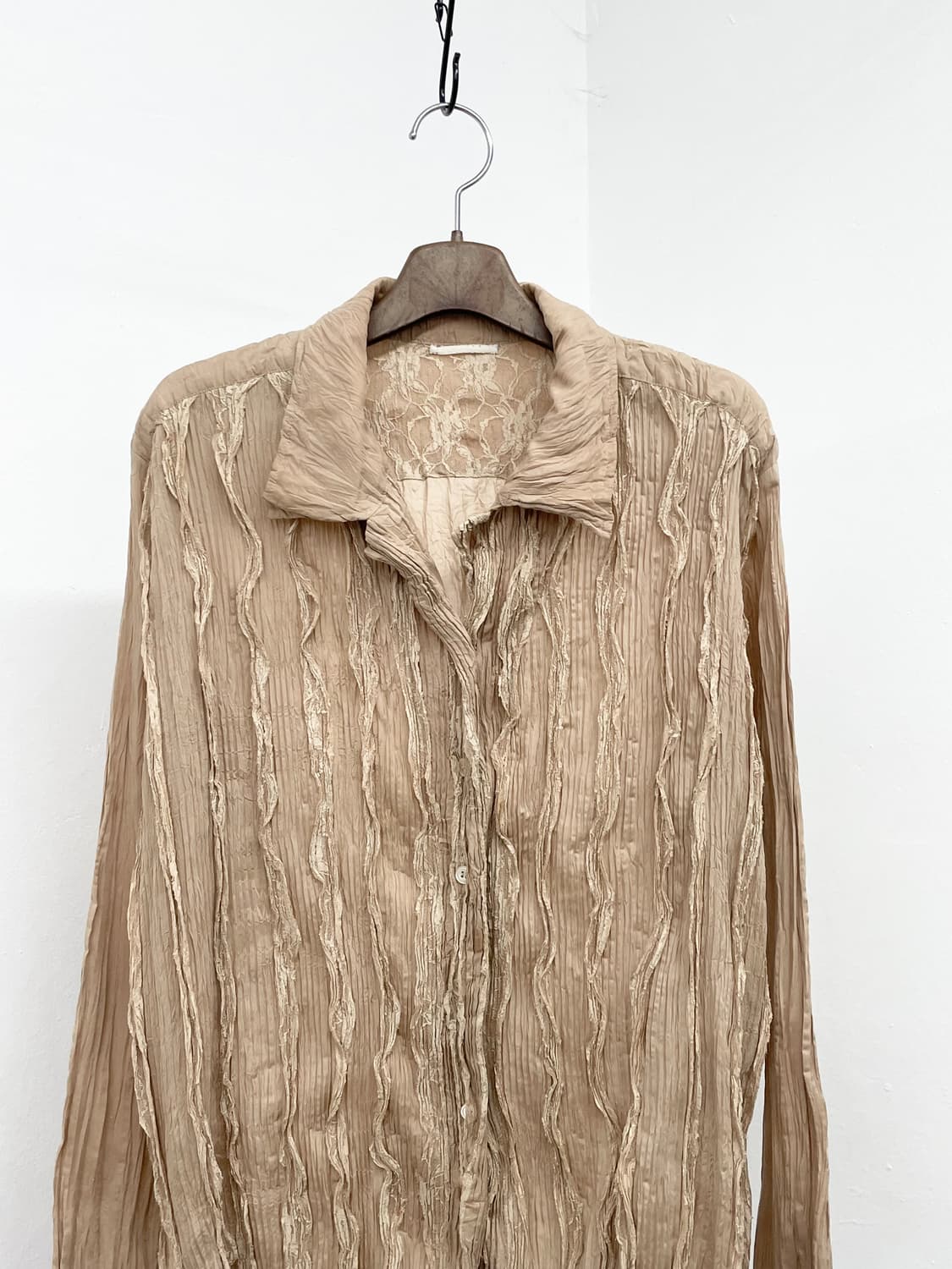 이세이미야케 플리츠 레이스 블라우스 *레어 상품이미지8