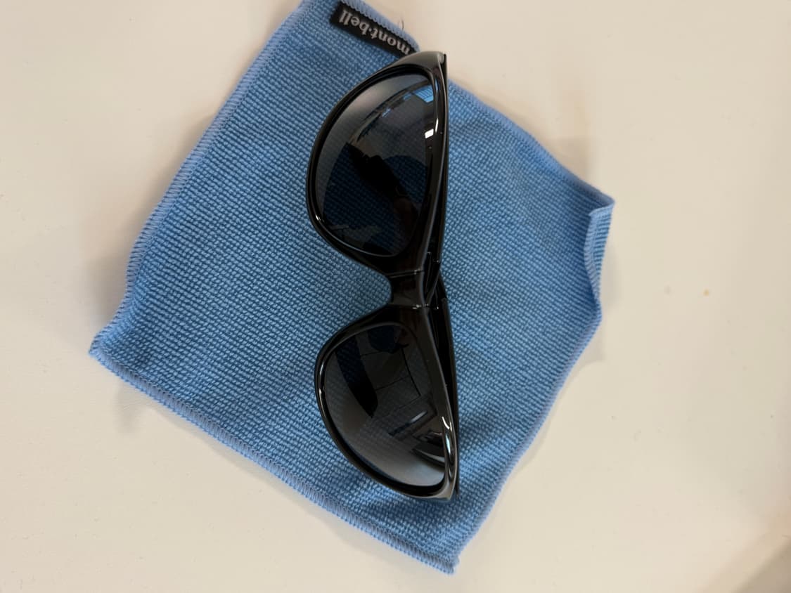 몽벨 접이식 선글라스 블랙 상품이미지1