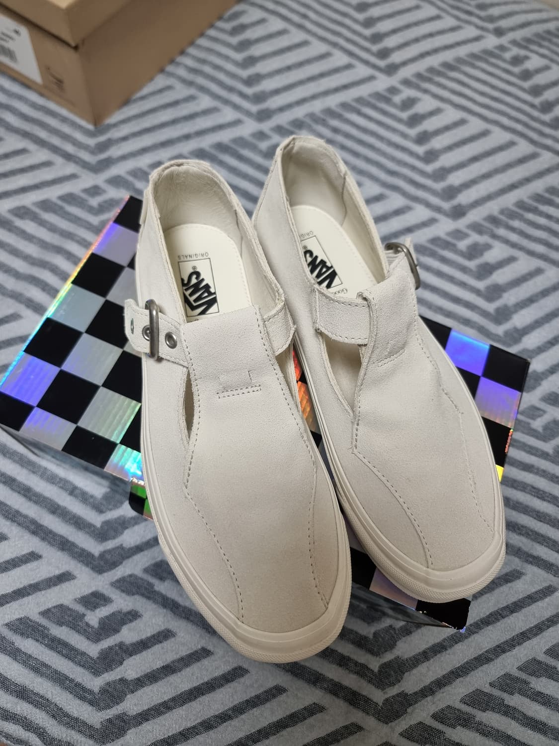 반스 볼트 x 굿파이트 OG 스타일 93 LX 크림 화이트 260size 상품이미지1