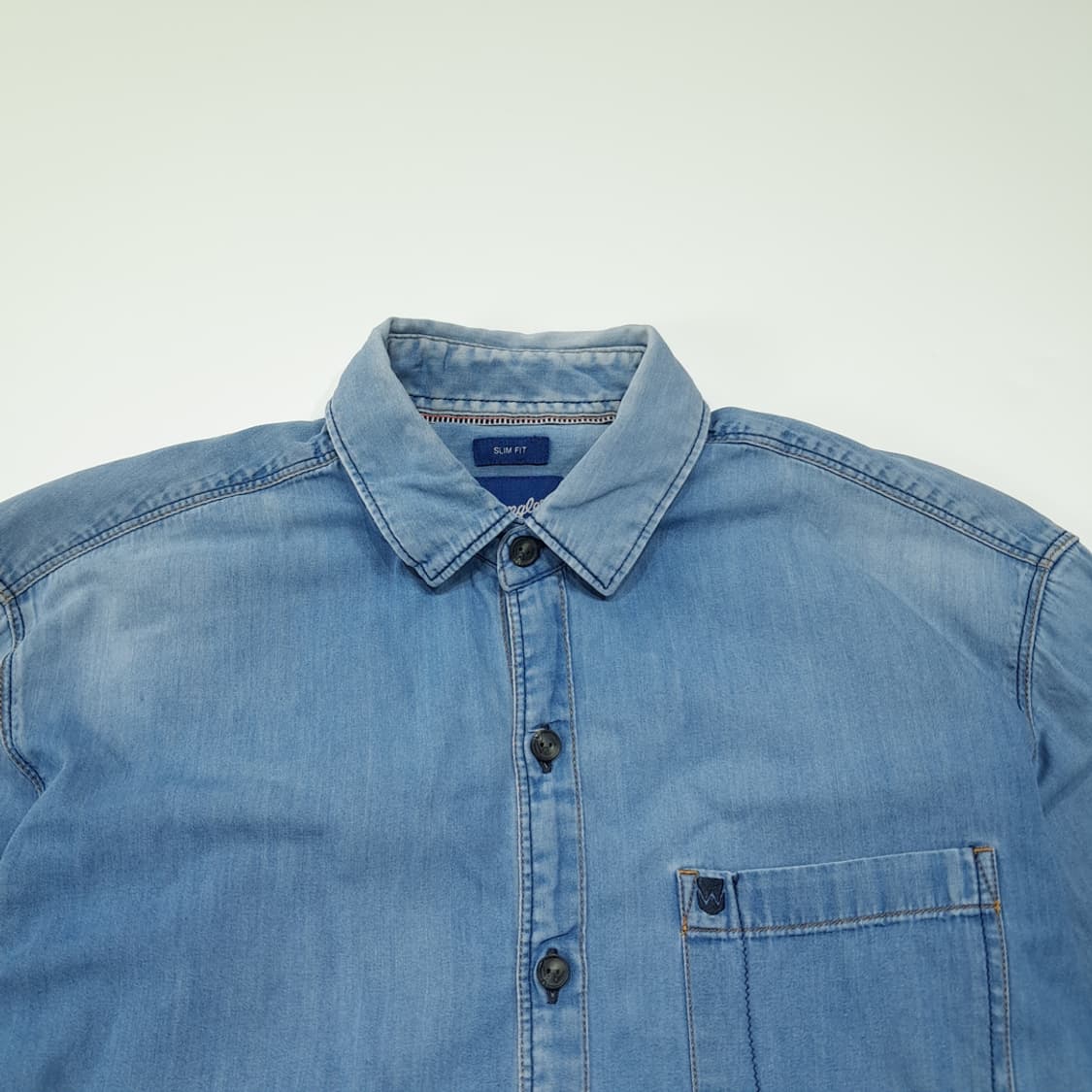 CL887 S 랭글러 슬림핏 라이트인디고 데님셔츠 남방 상품이미지2