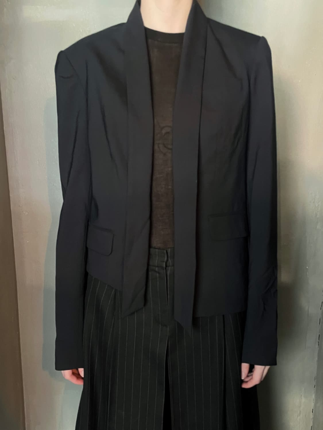 헬무트랭 비대칭 숄칼라 블레이저 상품이미지2