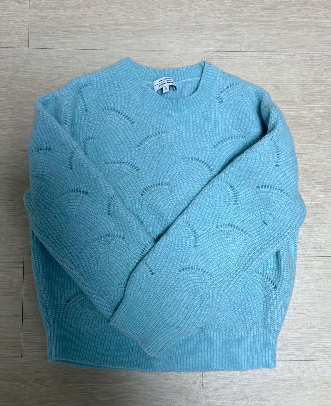 앤아더스토리즈 니트 상품이미지1