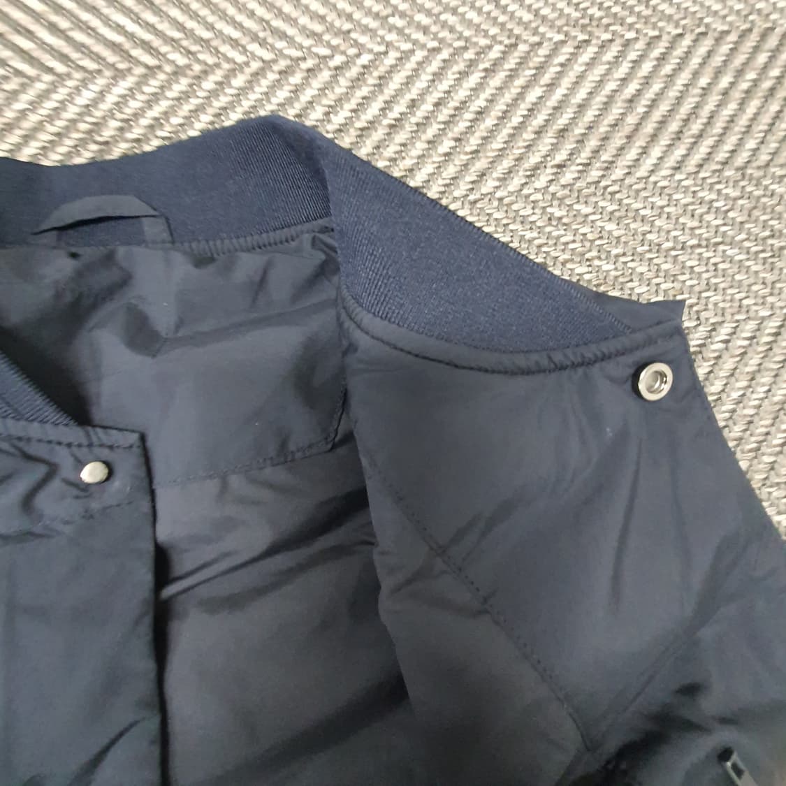 라코스테 구스다운 패딩 베스트 남자105 상품이미지7