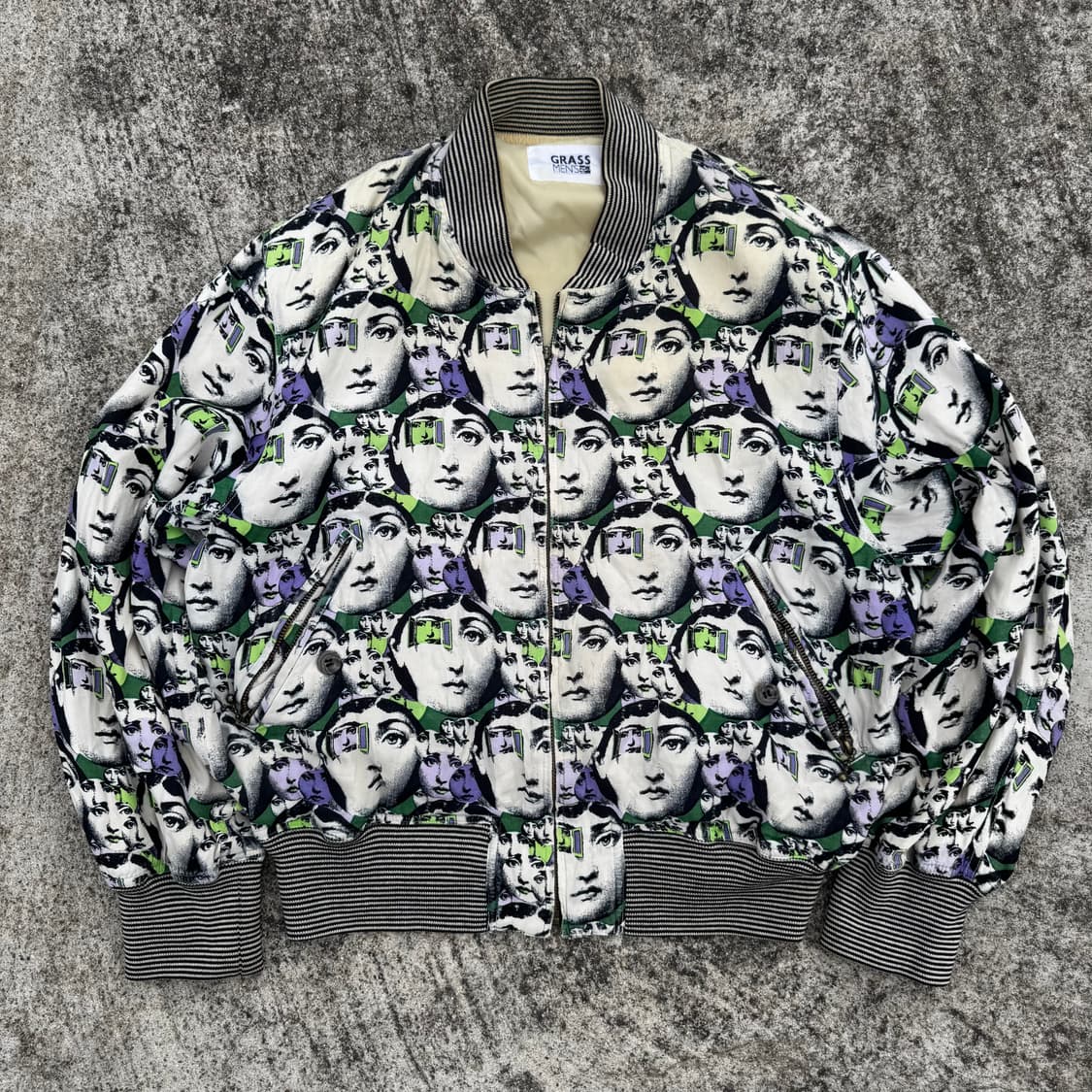 [L] 90s Grass Men's 아트 그래픽 봄버 자켓 상품이미지1