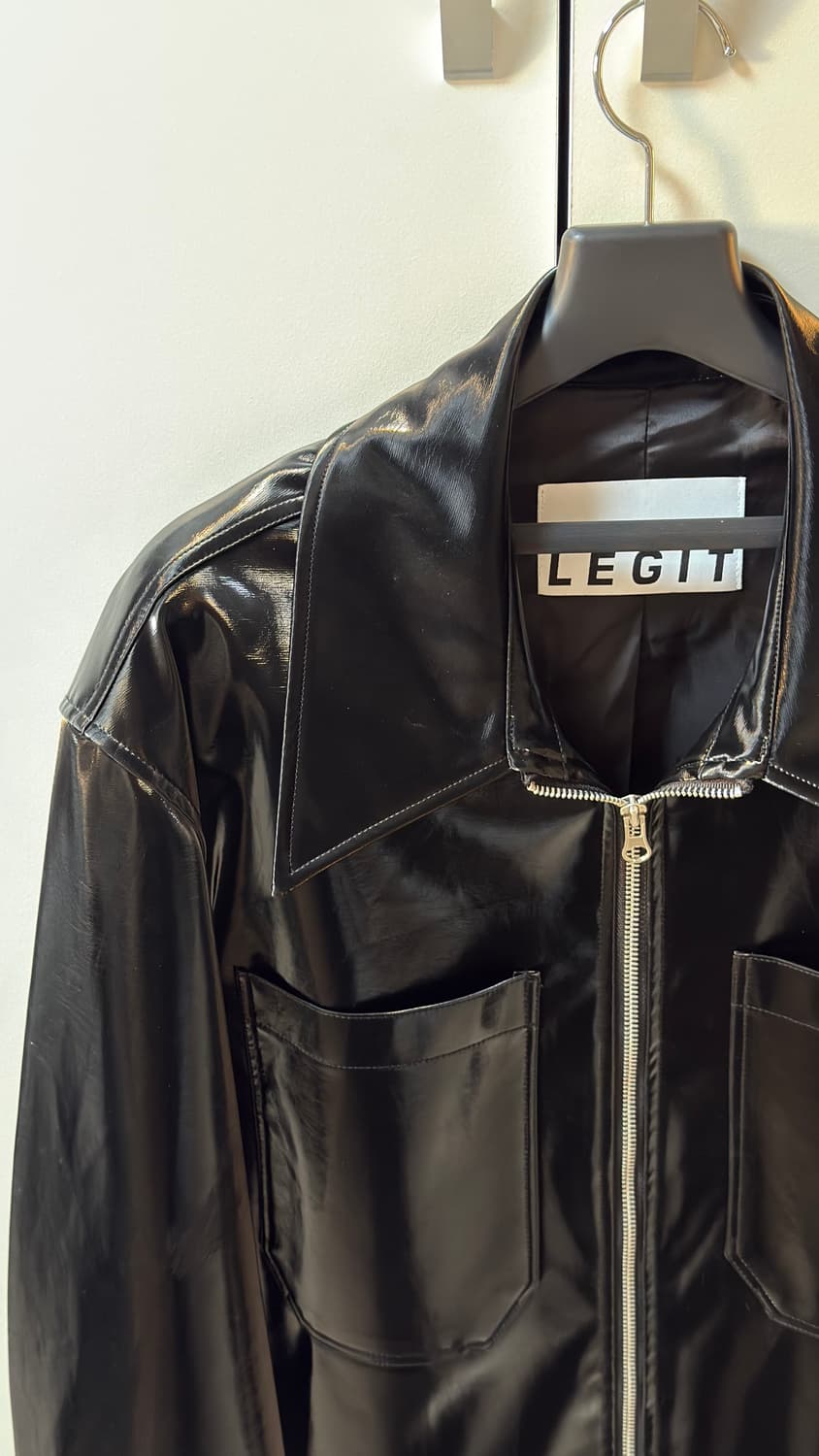 글로시 빈티지 블랙 자켓 상품이미지2