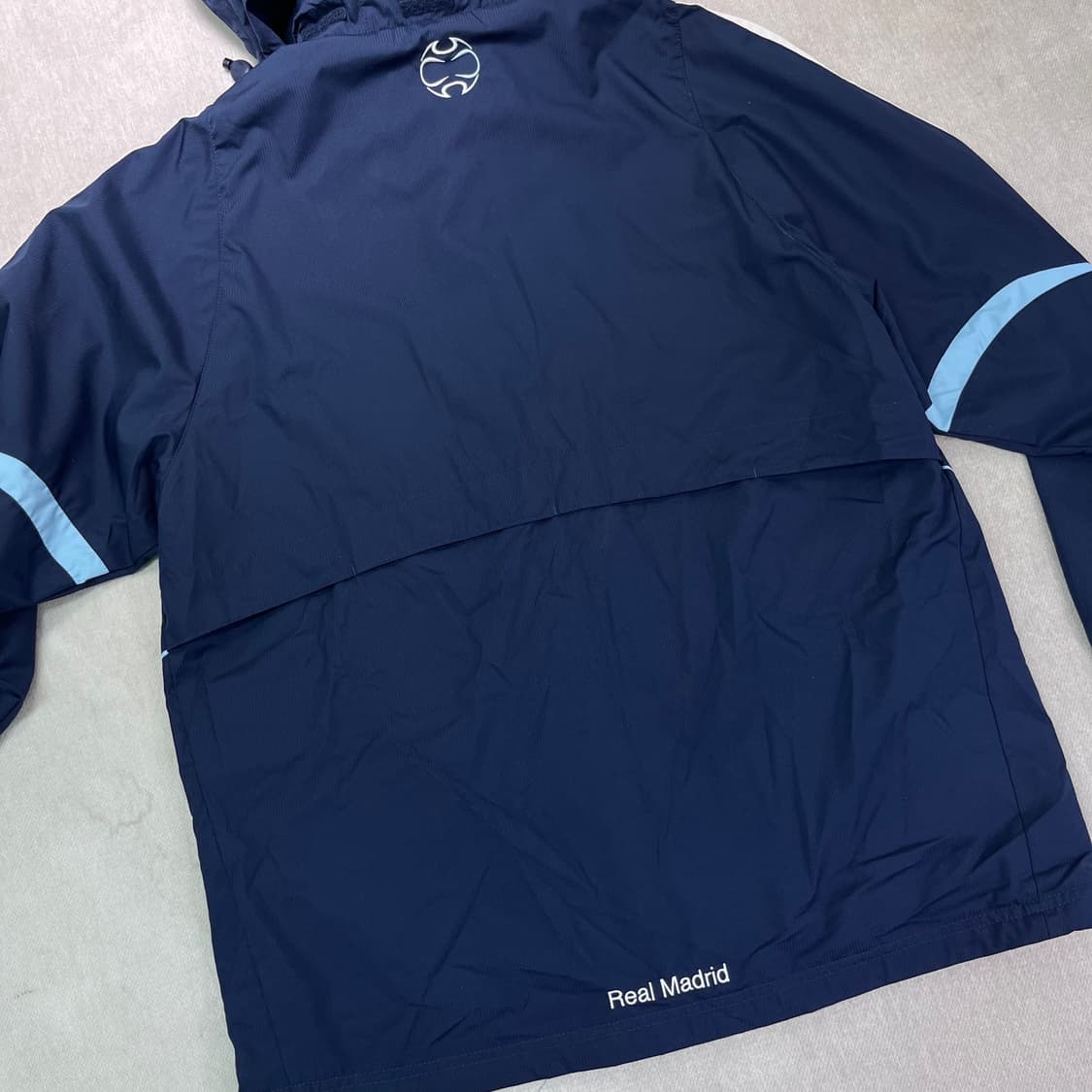 100 아디다스 레알마드리드 바람막이 자켓 상품이미지6