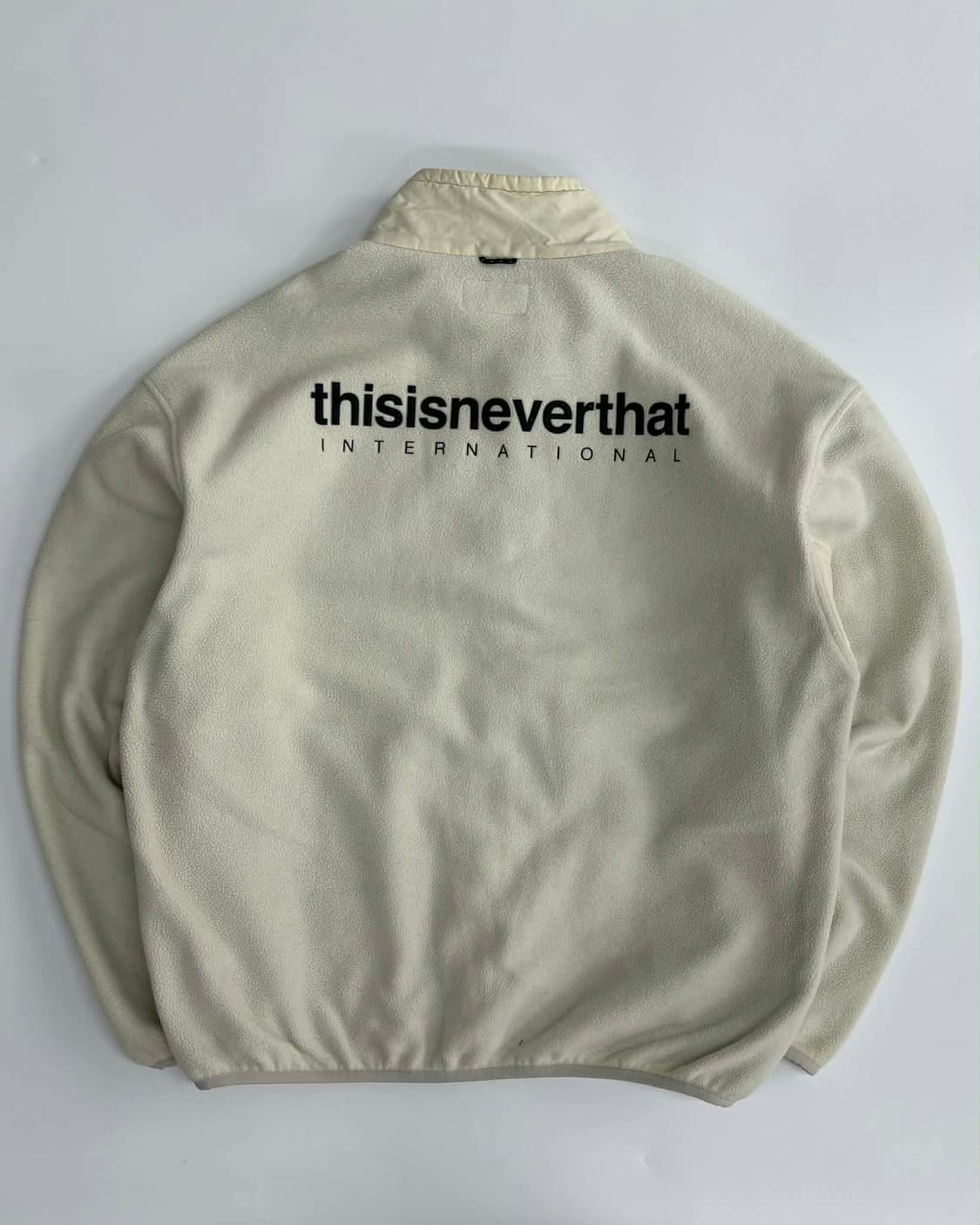 [L] 디스이즈네버뎃 화이트 플리스 자켓 상품이미지2