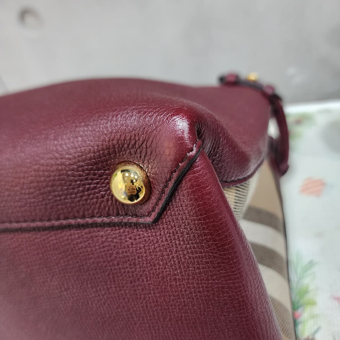 버버리 배너백 버건디 미듐 상품이미지9