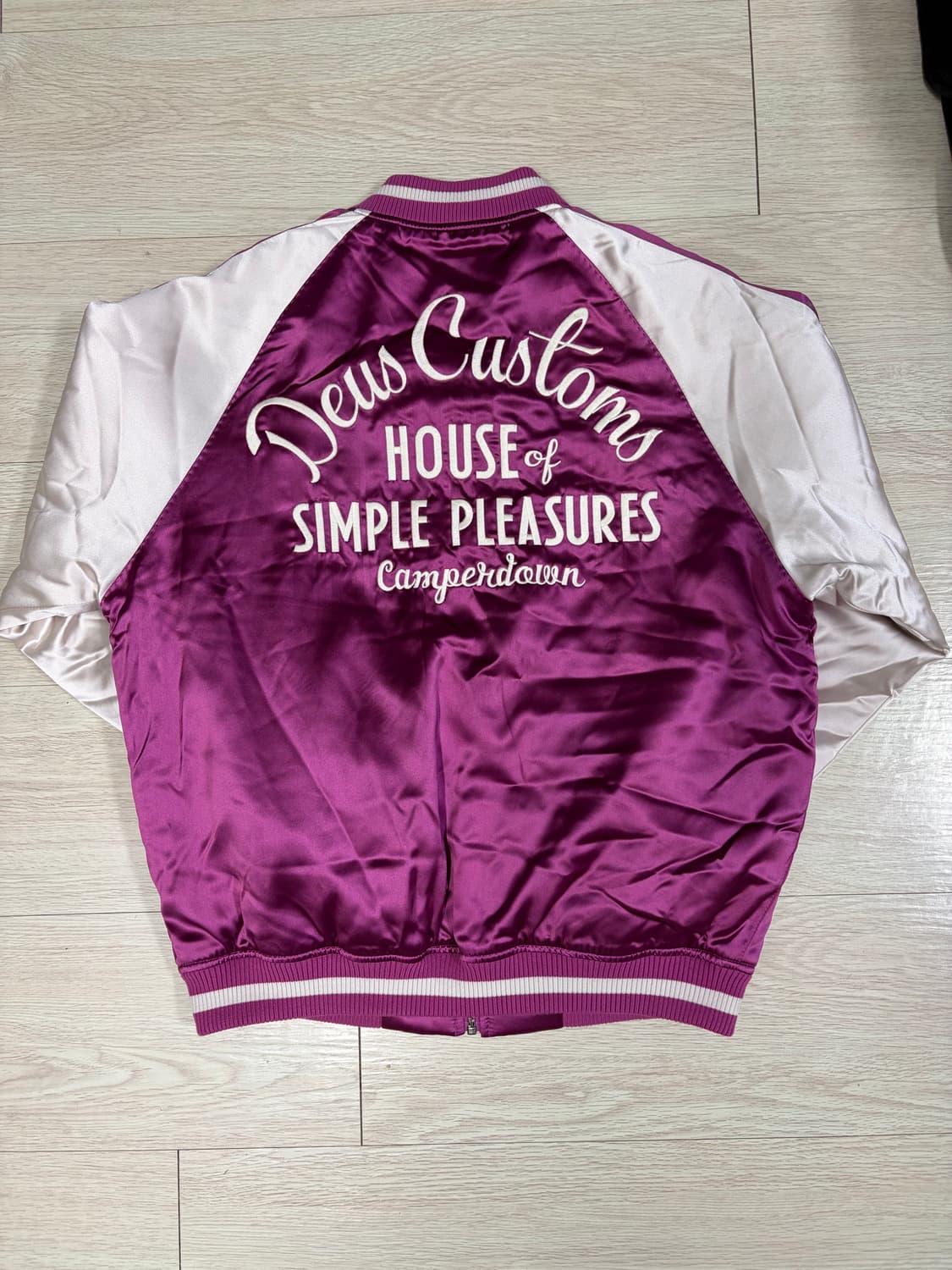 데우스 리미널 사틴 봄버자켓 상품이미지1