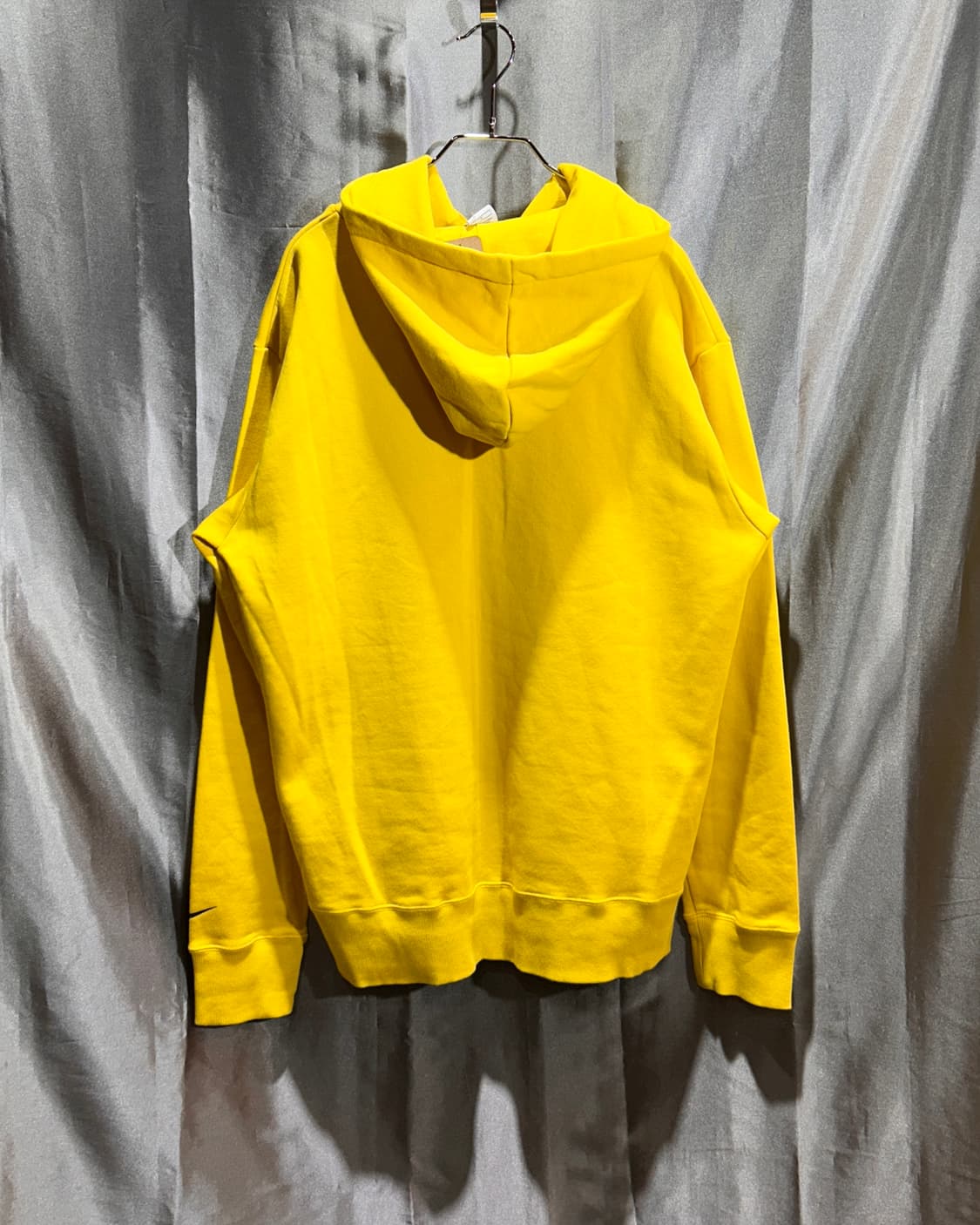 L 나이키 아스날 거너스 그래픽 옐로우 기모 후드티  상품이미지3
