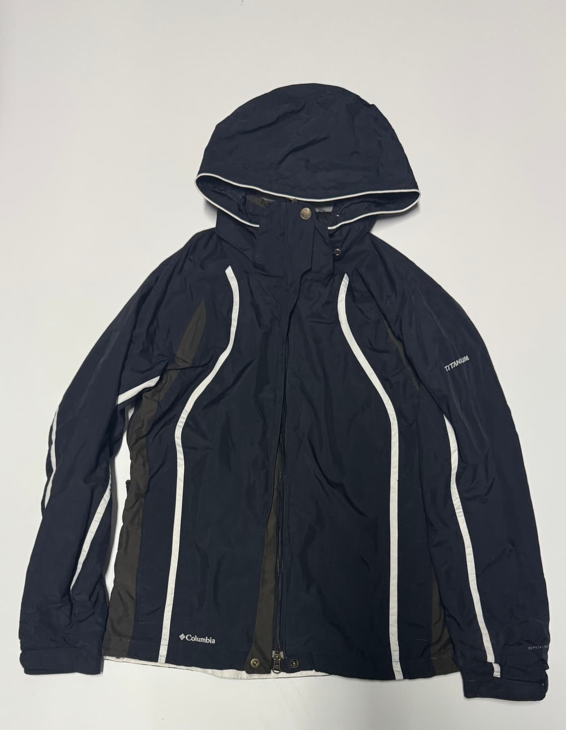 여성 컬럼비아 옴니히트 티나늄 후드 바람막이 S 상품이미지1