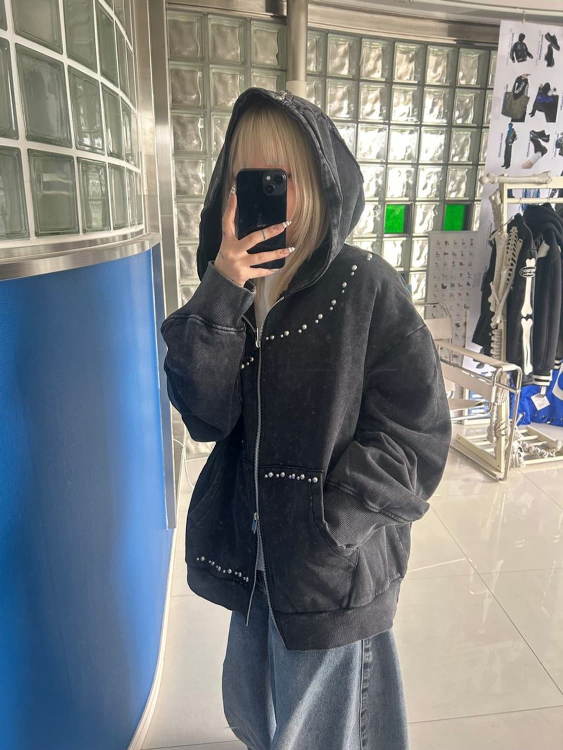 STUDS BLEACH LEOPARD ZIP HOODIE 상품이미지3