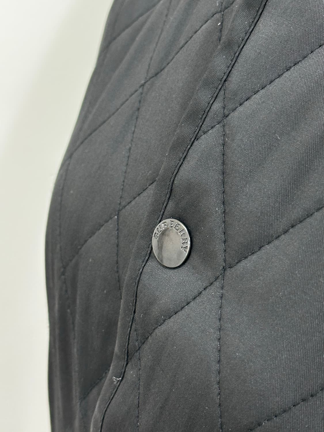 버버리 퀼팅 자켓 상품이미지6