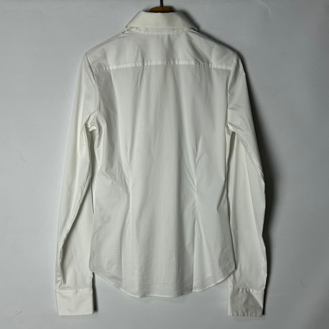 [theory] 띠어리 미니멀 화이트 셔츠 상품이미지2