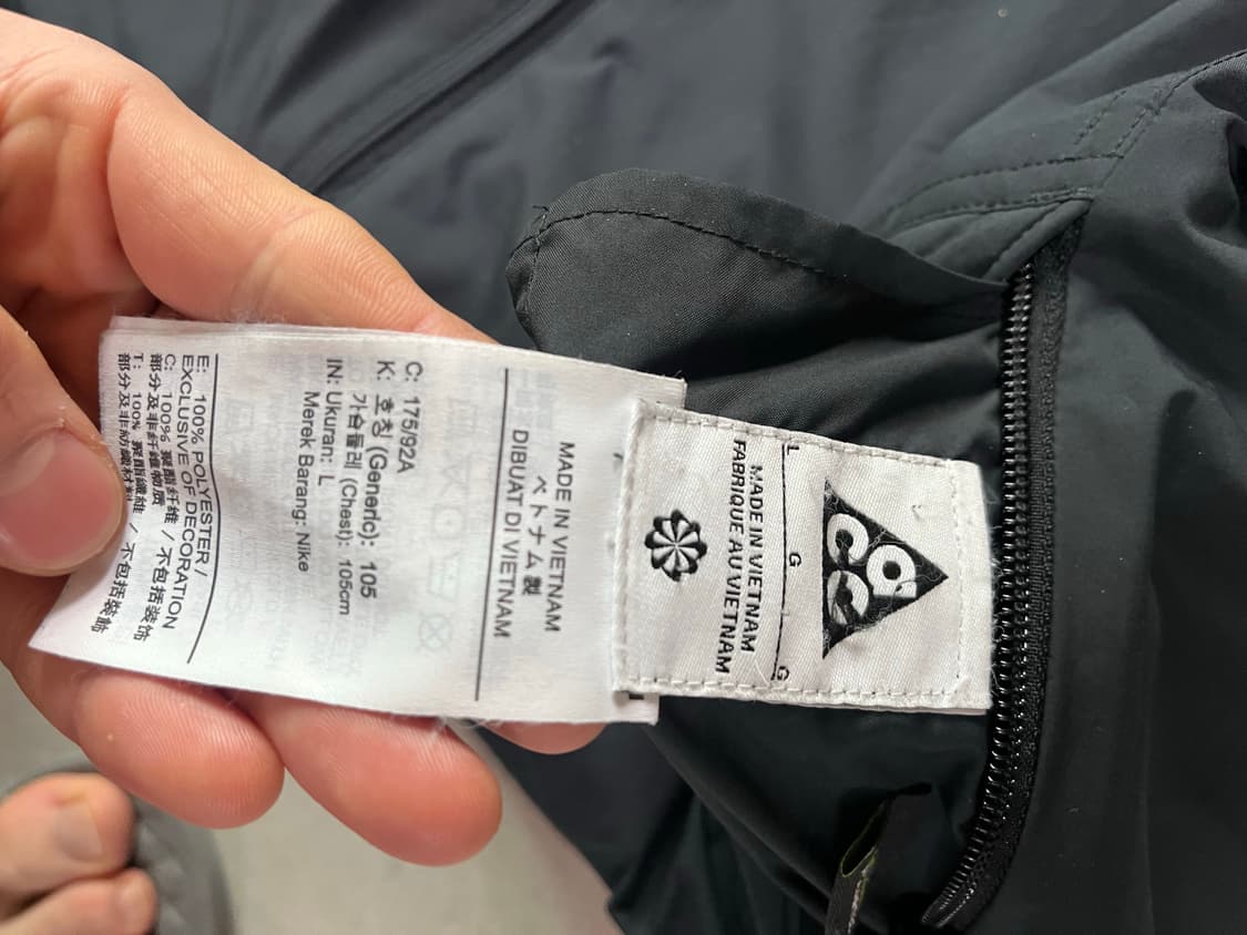 나이키acg 패딩바람막이 상품이미지2