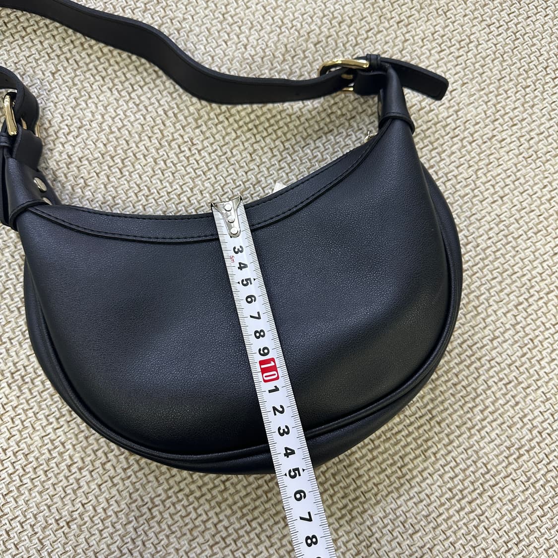 실측확인 Bcrit 블랙 호보백 0421D 상품이미지4