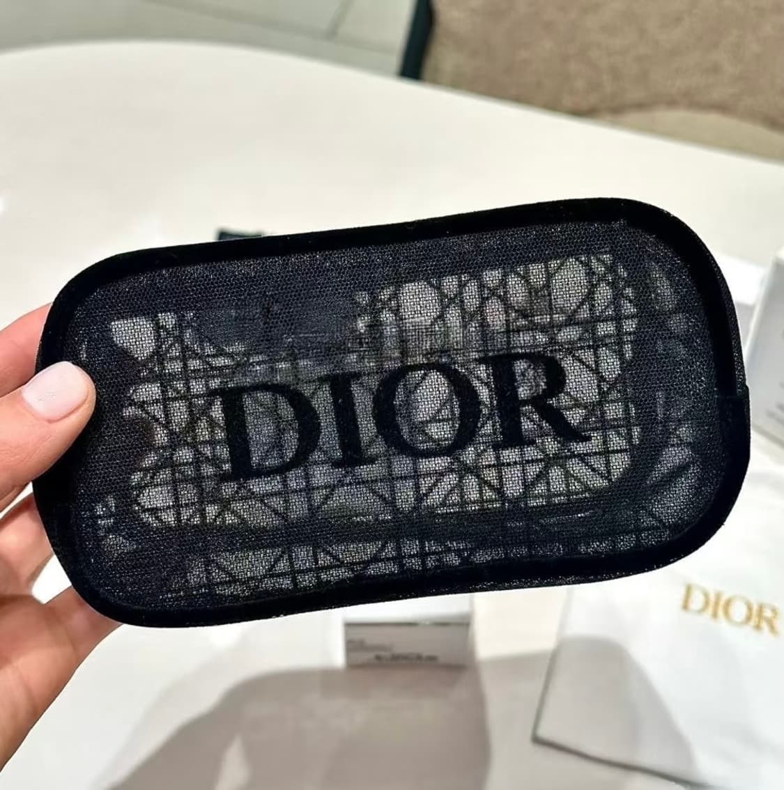 디올뷰티 까나쥬 매쉬 파우치 상품이미지1