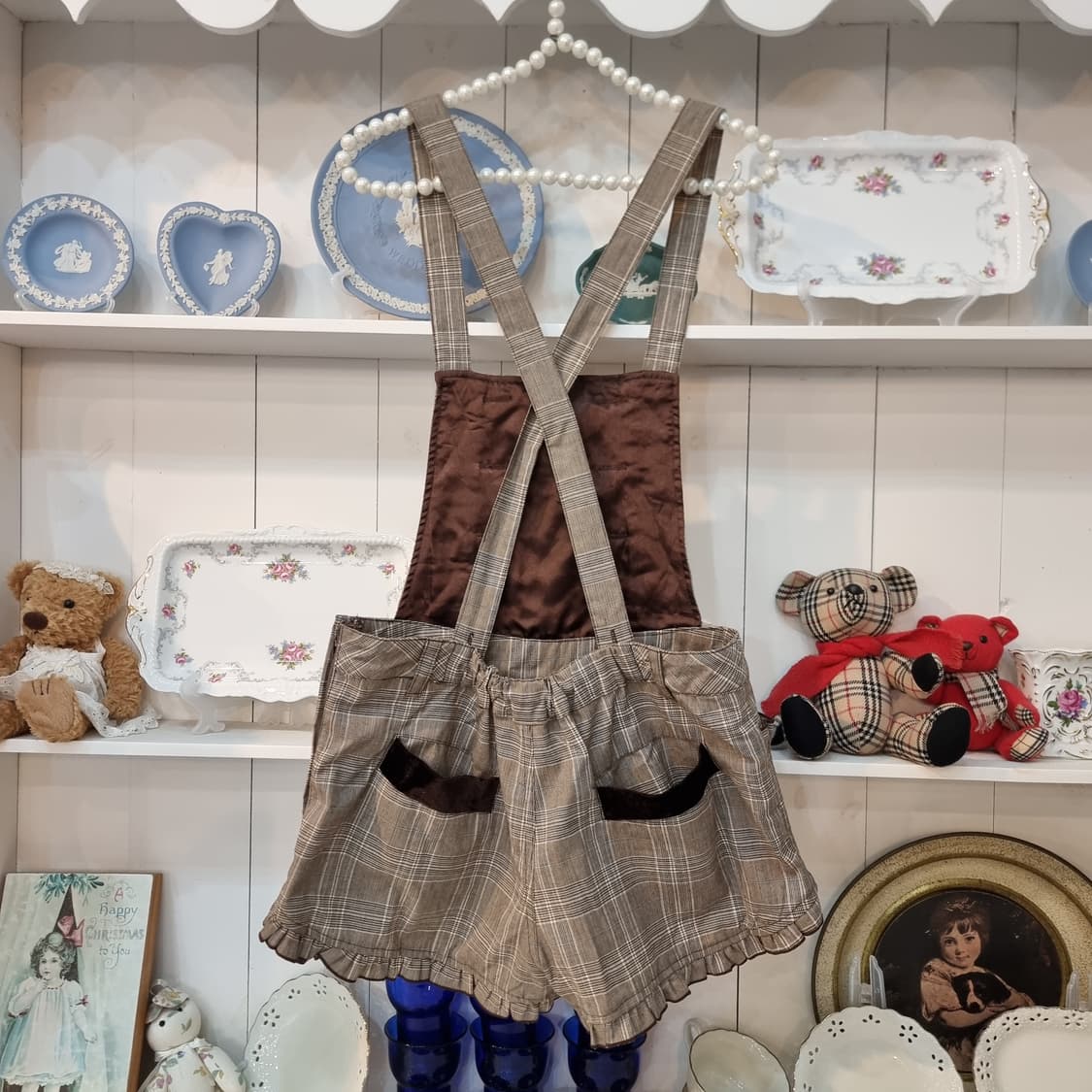 Tralala 트랄라라 클래식 체크 프릴 오버롤 쇼츠 상품이미지6