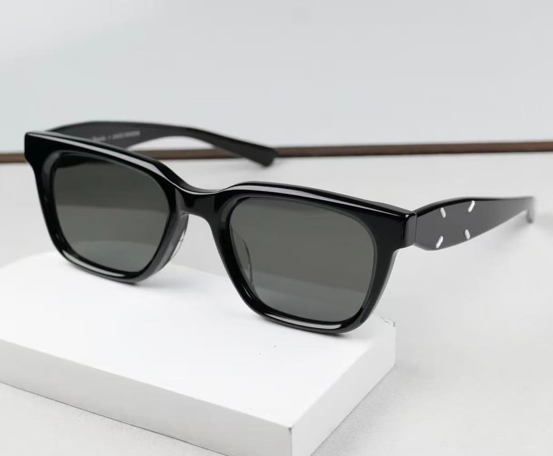 젠틀몬스터 마르지엘라 MM110 블랙 선글라스 상품이미지1