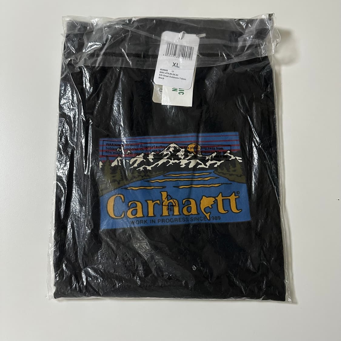 칼하트 그레이트 아웃도어 티셔츠 블랙  상품이미지3