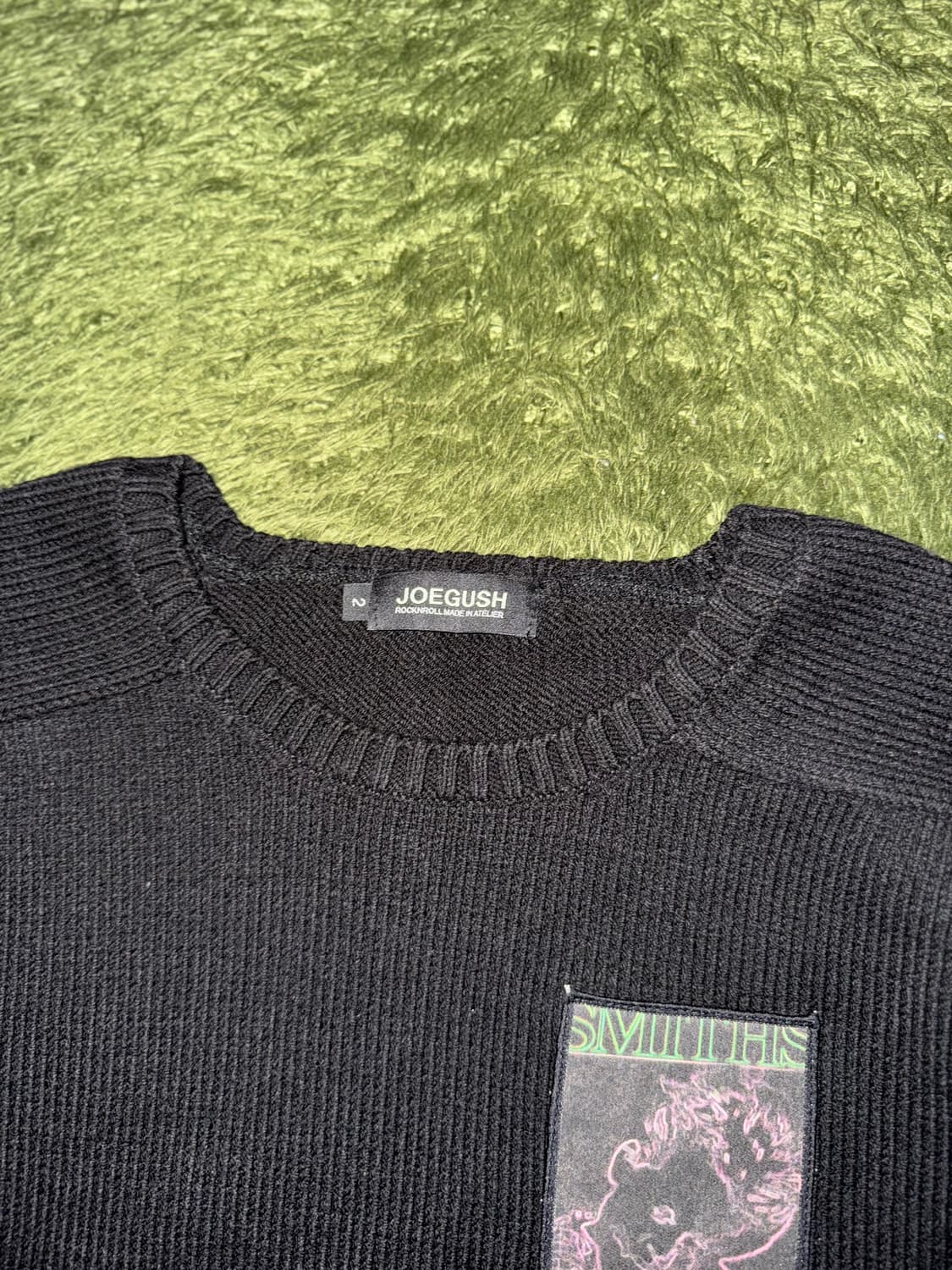 [2] JOEGUSH 조거쉬 패치 싱글 풀오버 니트 블랙 상품이미지3