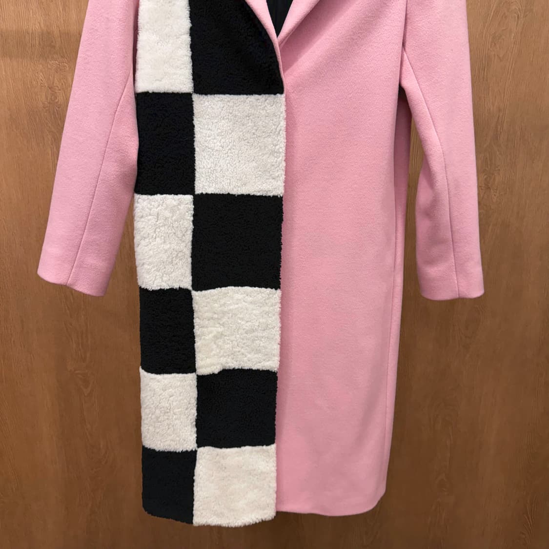 MSGM 롱 코트 싱글 브레스트 퍼 텍스처 체크보드 배색 디테일 핑크 상품이미지5