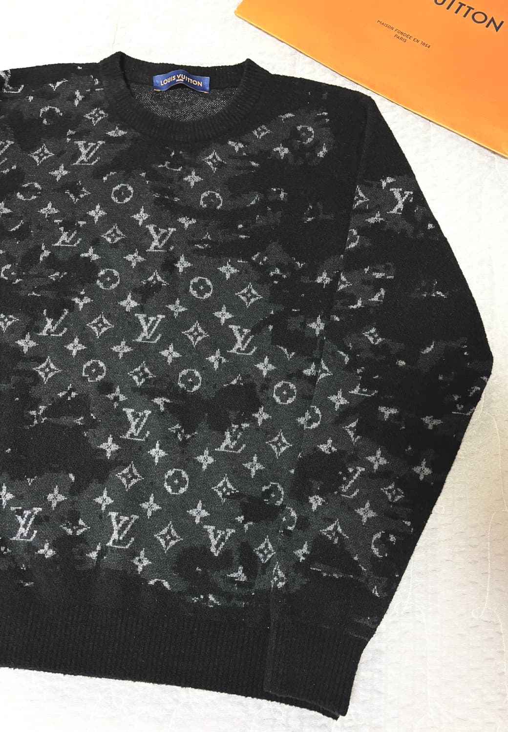 루이비통 디스드레스드 니트 상품이미지1