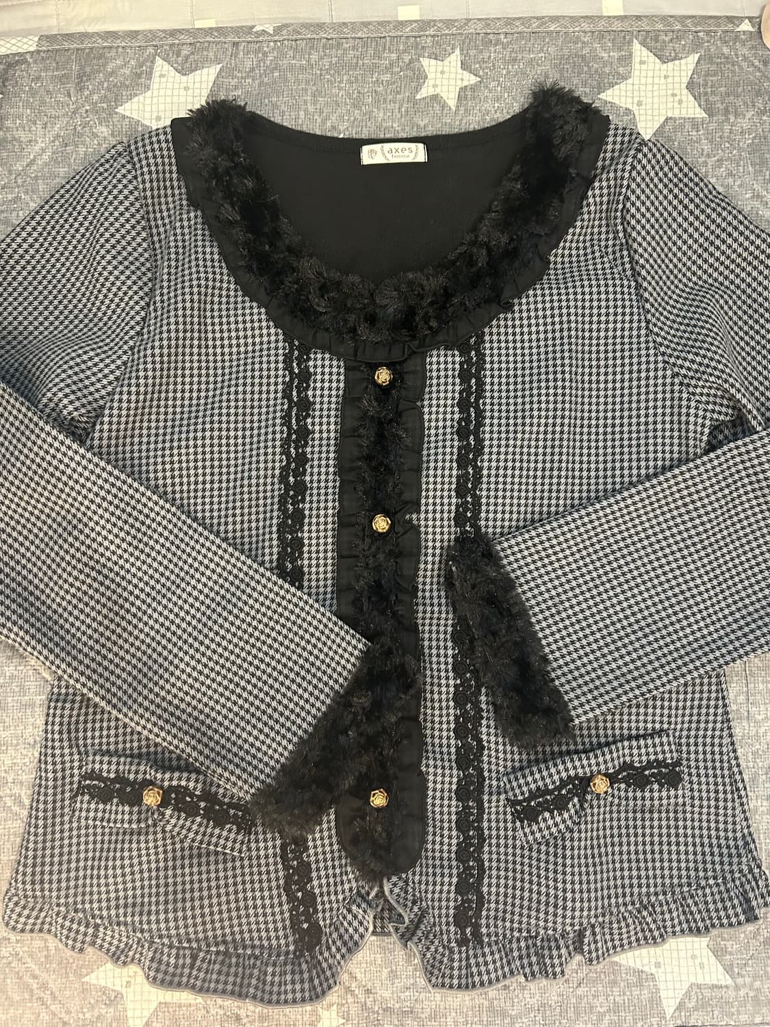 엑시즈팜 공겜여주 퍼 블라우스 상품이미지1