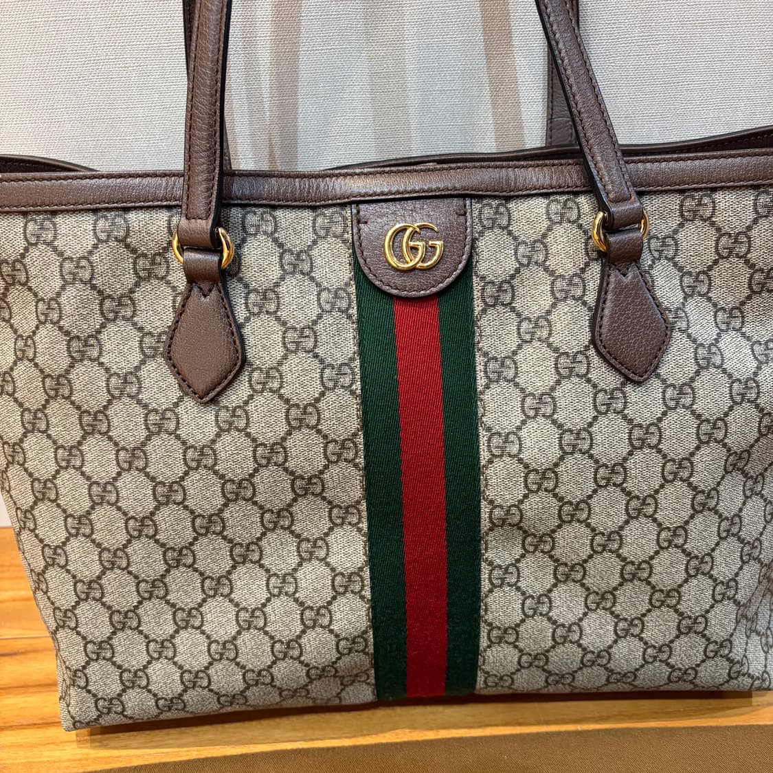 정품 구찌 GG 오디피아 쇼퍼백 미디움 상품이미지2