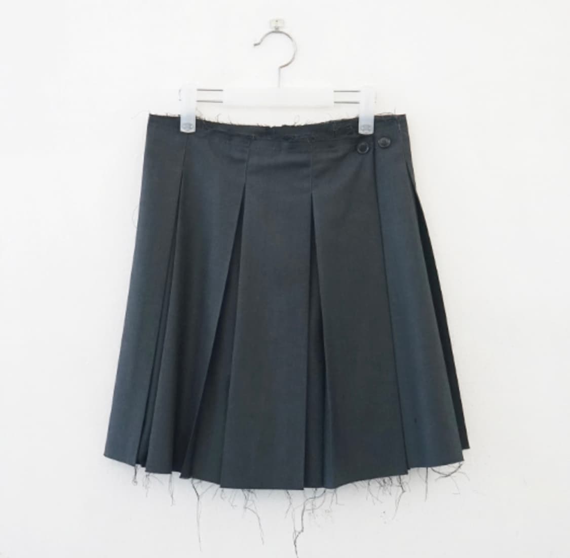 Rough pleats wrap skirt 상품이미지1