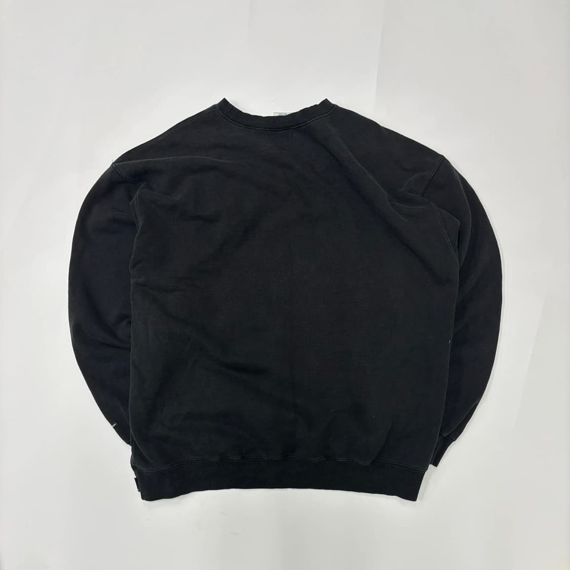 디스이즈네버뎃 T로고 블랙 스웨트셔츠 맨투맨(XL) 상품이미지3