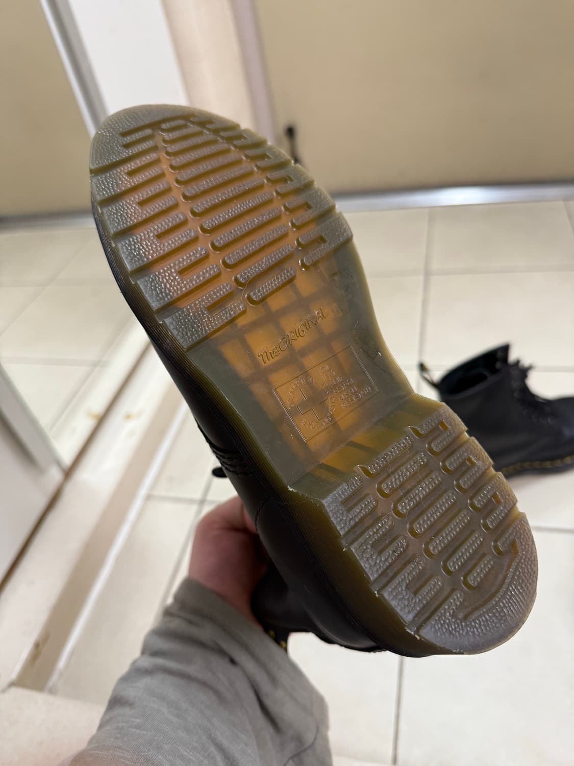 닥터마틴 블랙 워커 240 (EU28) 상품이미지4