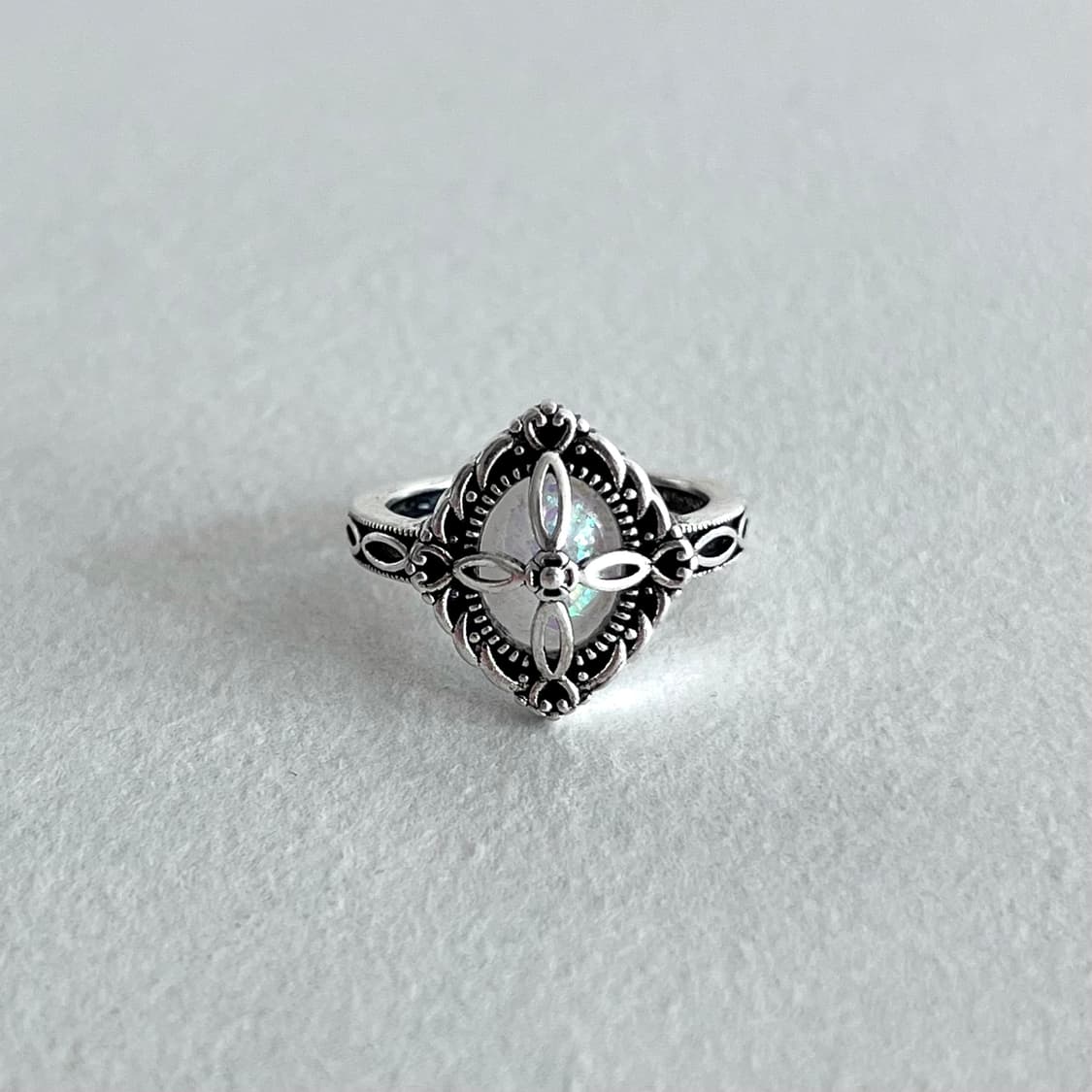 화이트 오팔 반지 상품이미지1