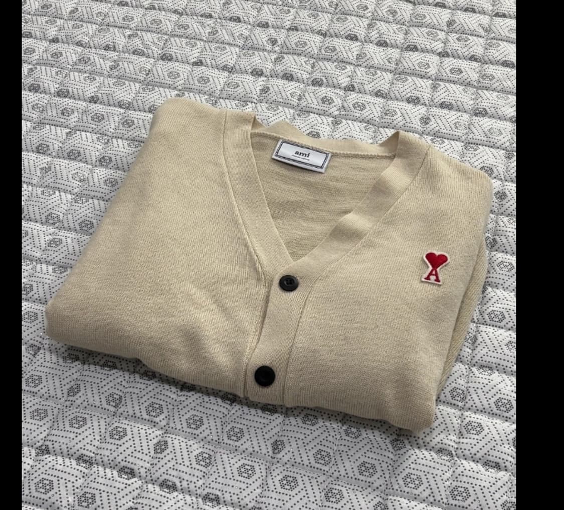 아미 AMI 스몰 하트 오버핏 가디건 베이지 95 상품이미지2